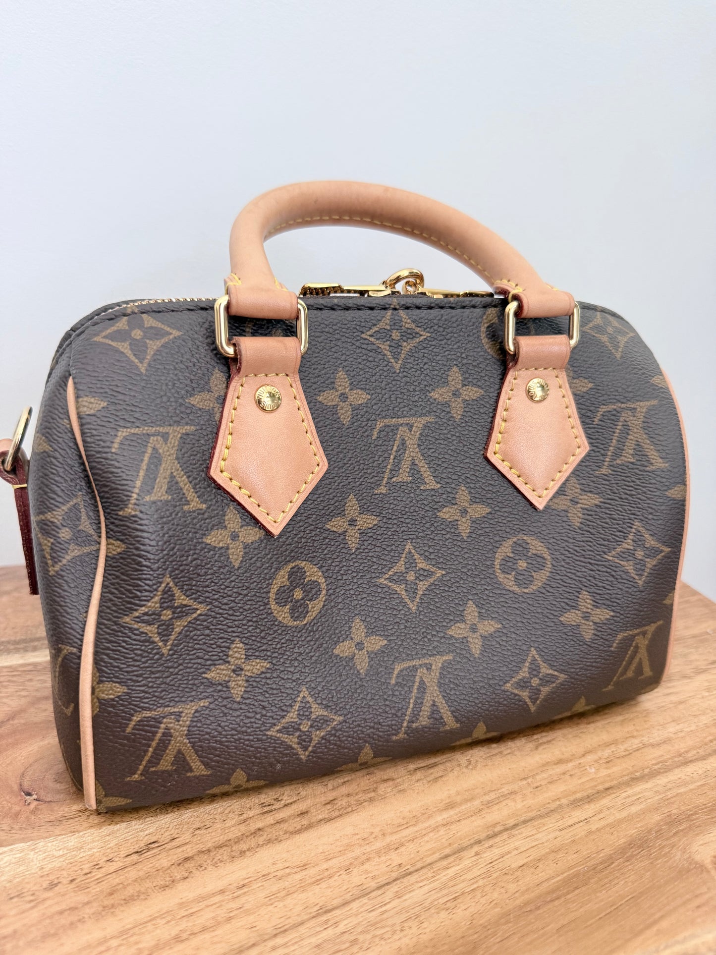 Louis Vuitton Speedy Bandouliere 20 Monogram