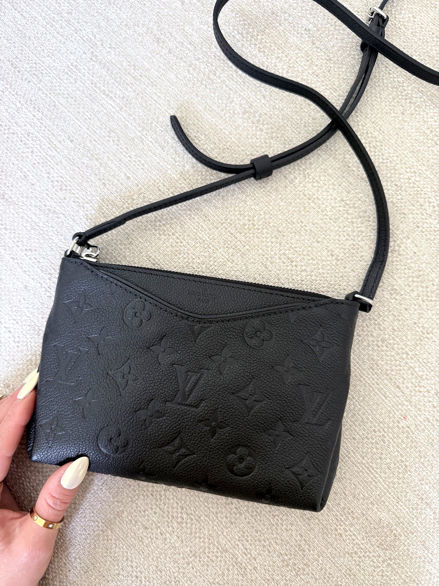 Louis Vuitton Pallas Crossbody Empreinte Monogram