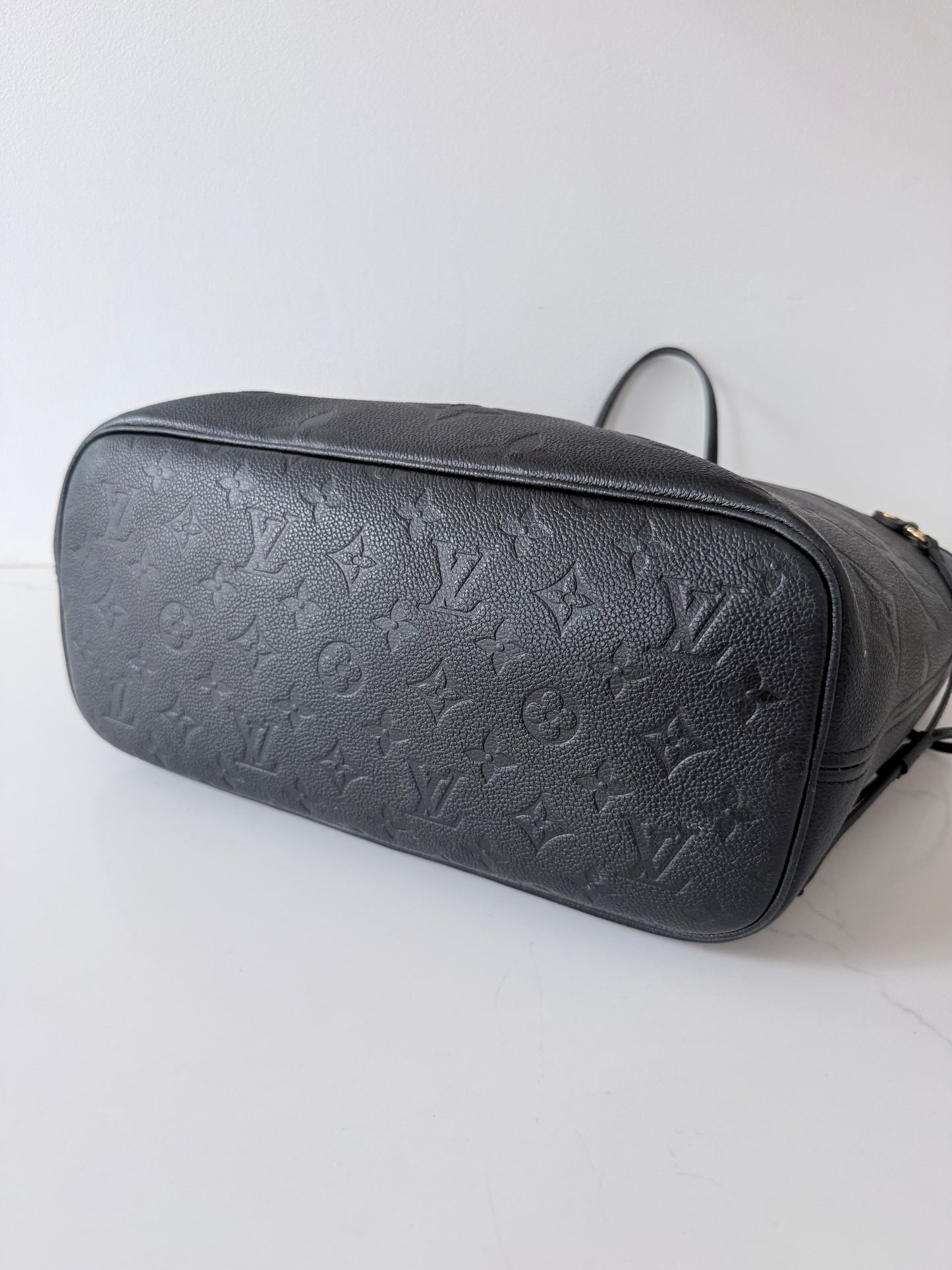 Louis Vuitton Neverfull Monogram Empreinte Leather MM