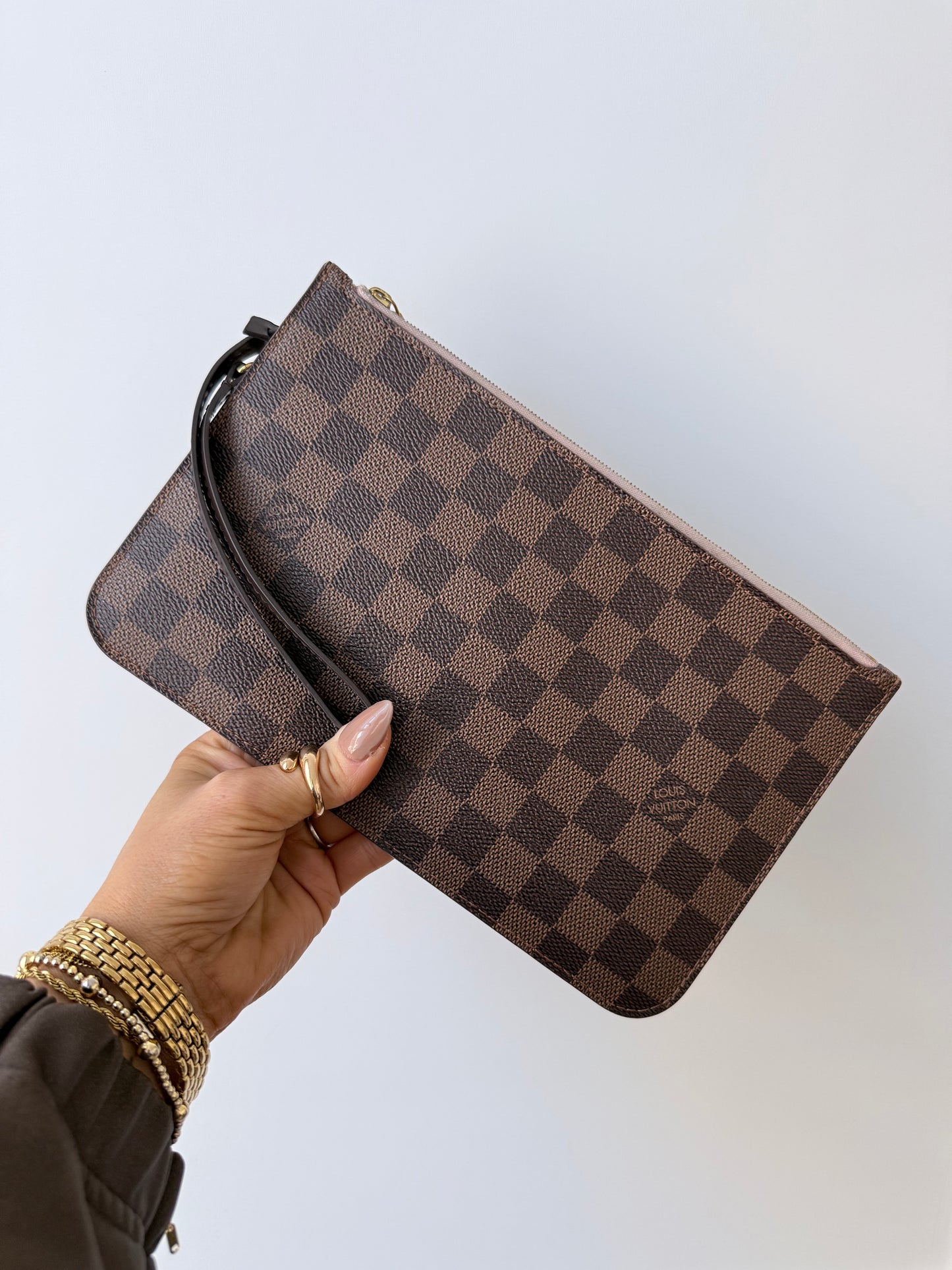 Louis Vuitton Wristlet Damier Ebene Ballerine