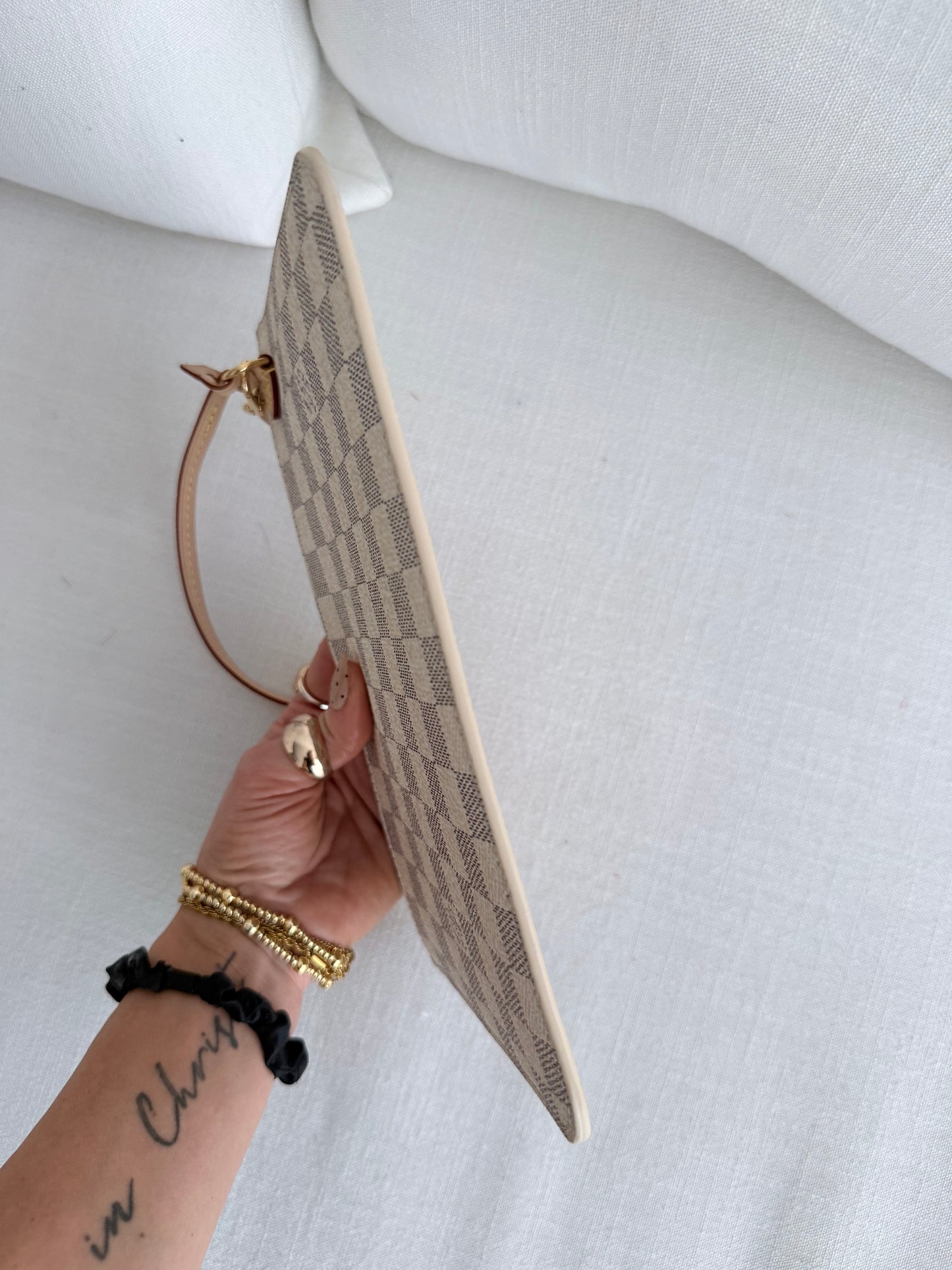 Louis Vuitton Neverfull Wristlet Azur