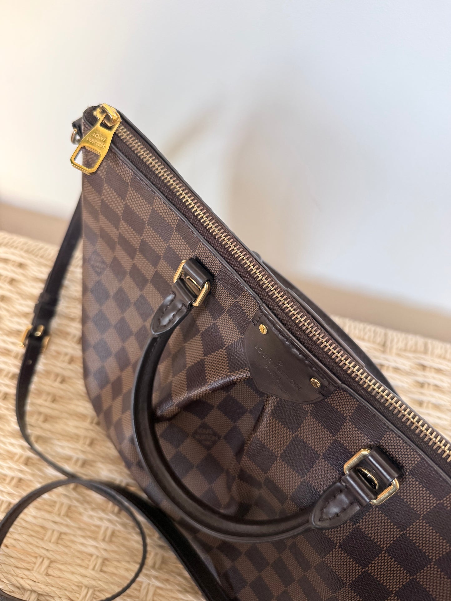Louis Vuitton Siena Damier Ebene MM