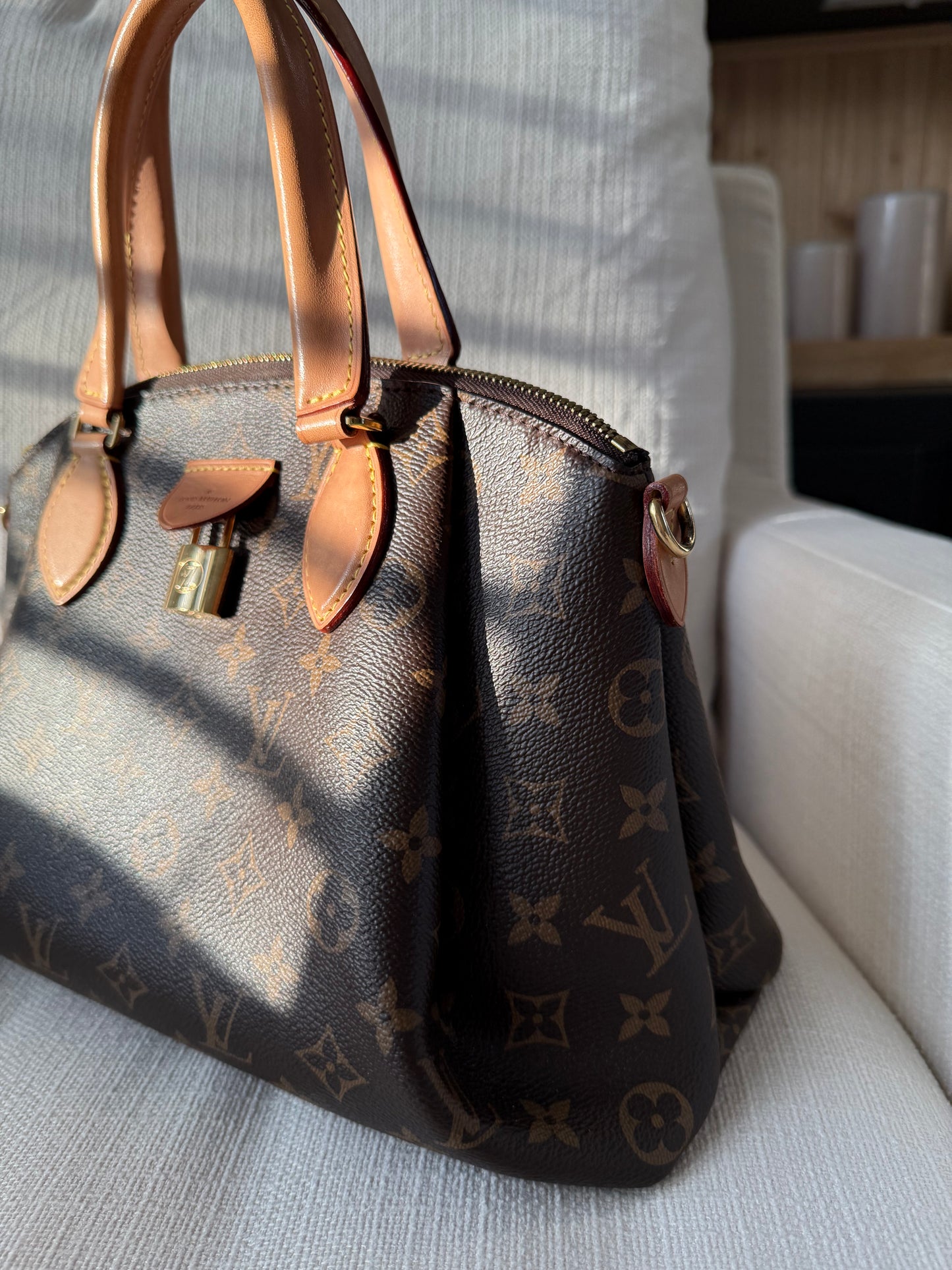 Louis Vuitton Rivoli PM Monogram