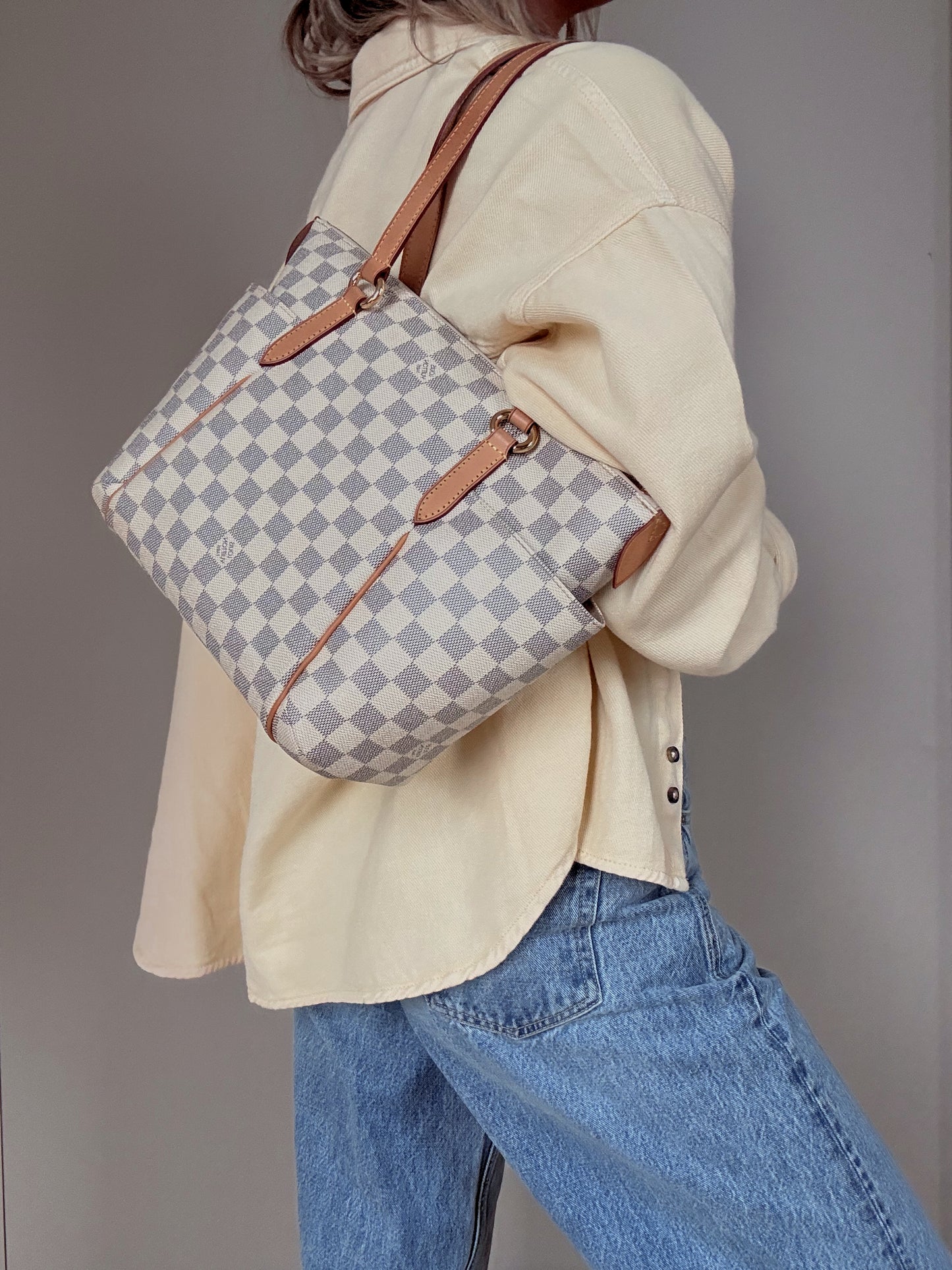 Louis Vuitton Azur Totally PM
