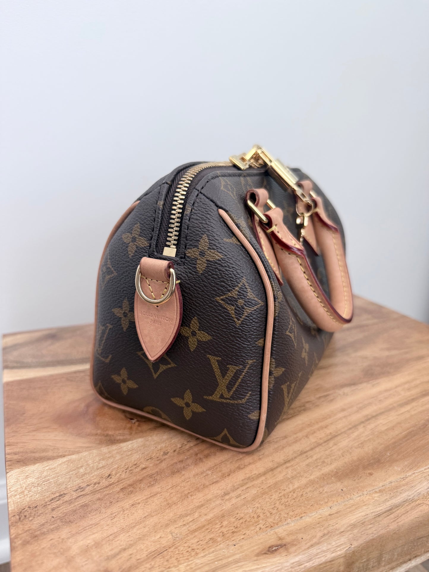 Louis Vuitton Speedy Bandouliere 20 Monogram