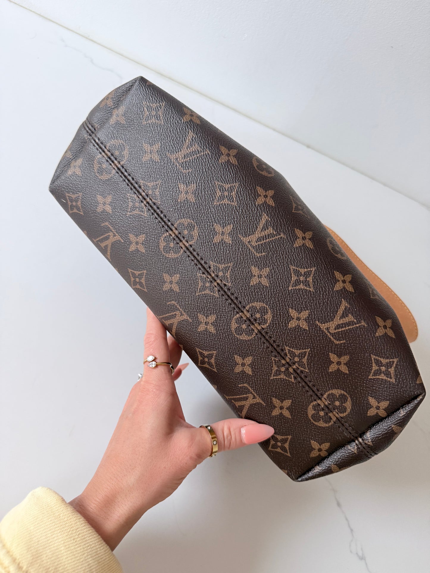 Louis Vuitton Graceful PM Monogram