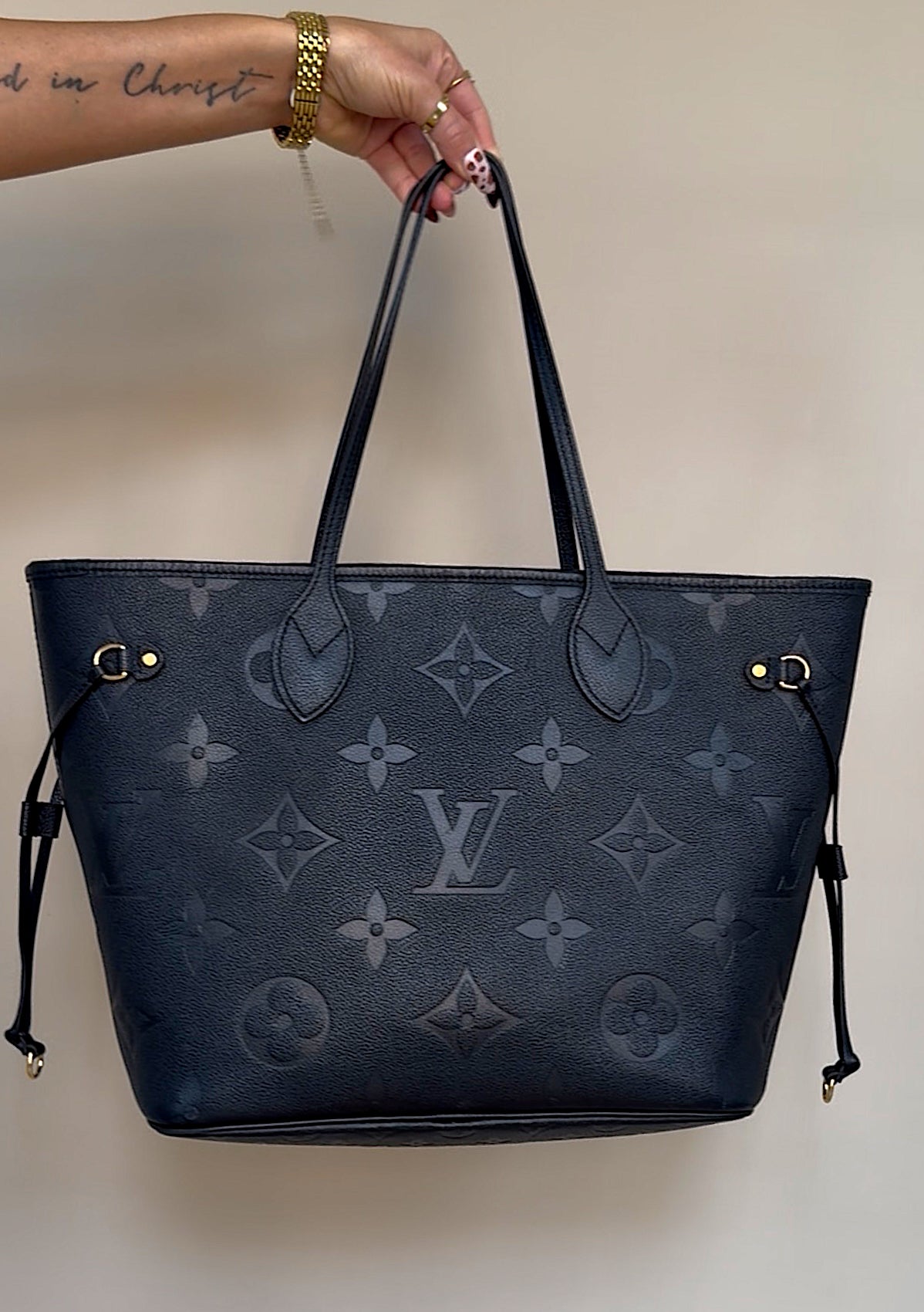 Louis Vuitton Neverfull Monogram Empreinte Leather MM