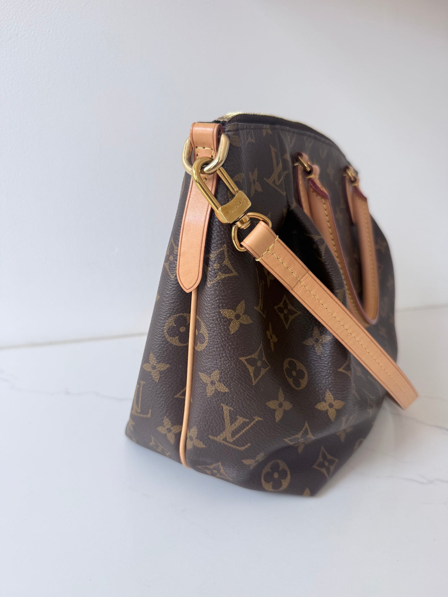 Louis Vuitton Turenne Monogram MM Handbag