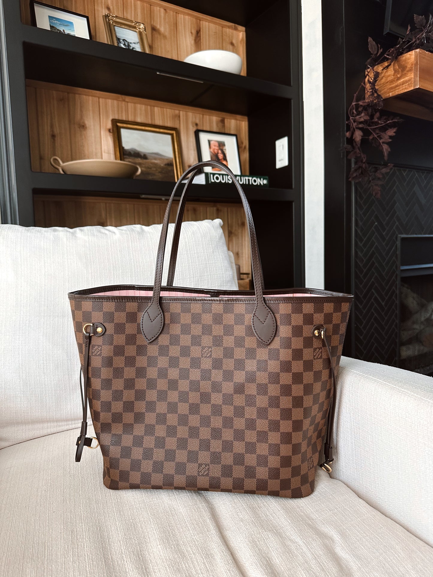 Louis Vuitton Neverfull MM Damier Ebene Rose Ballerine