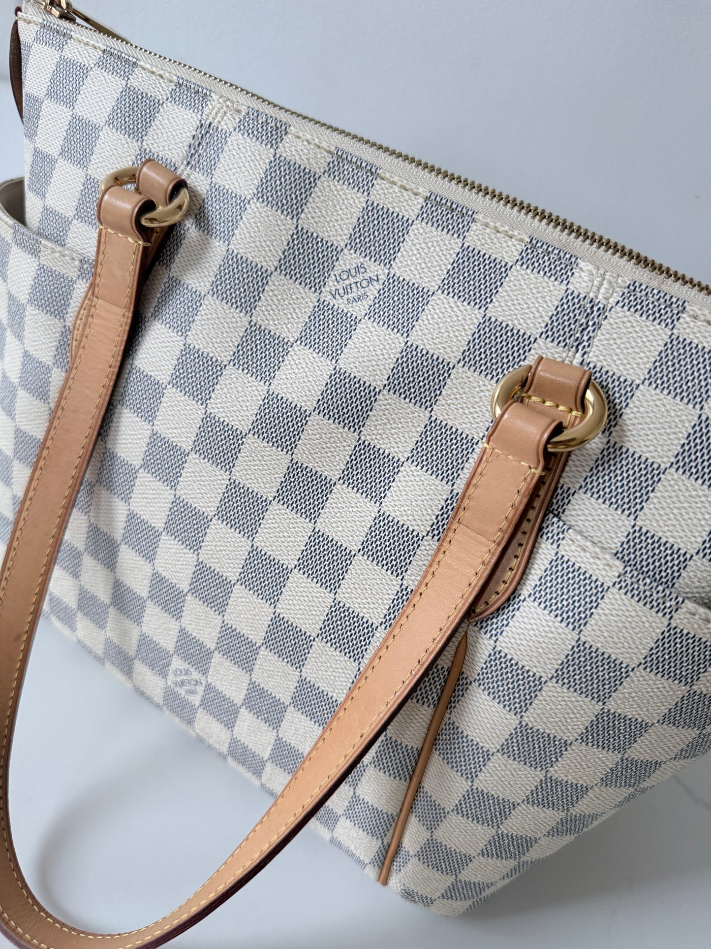 Louis Vuitton Azur Totally PM