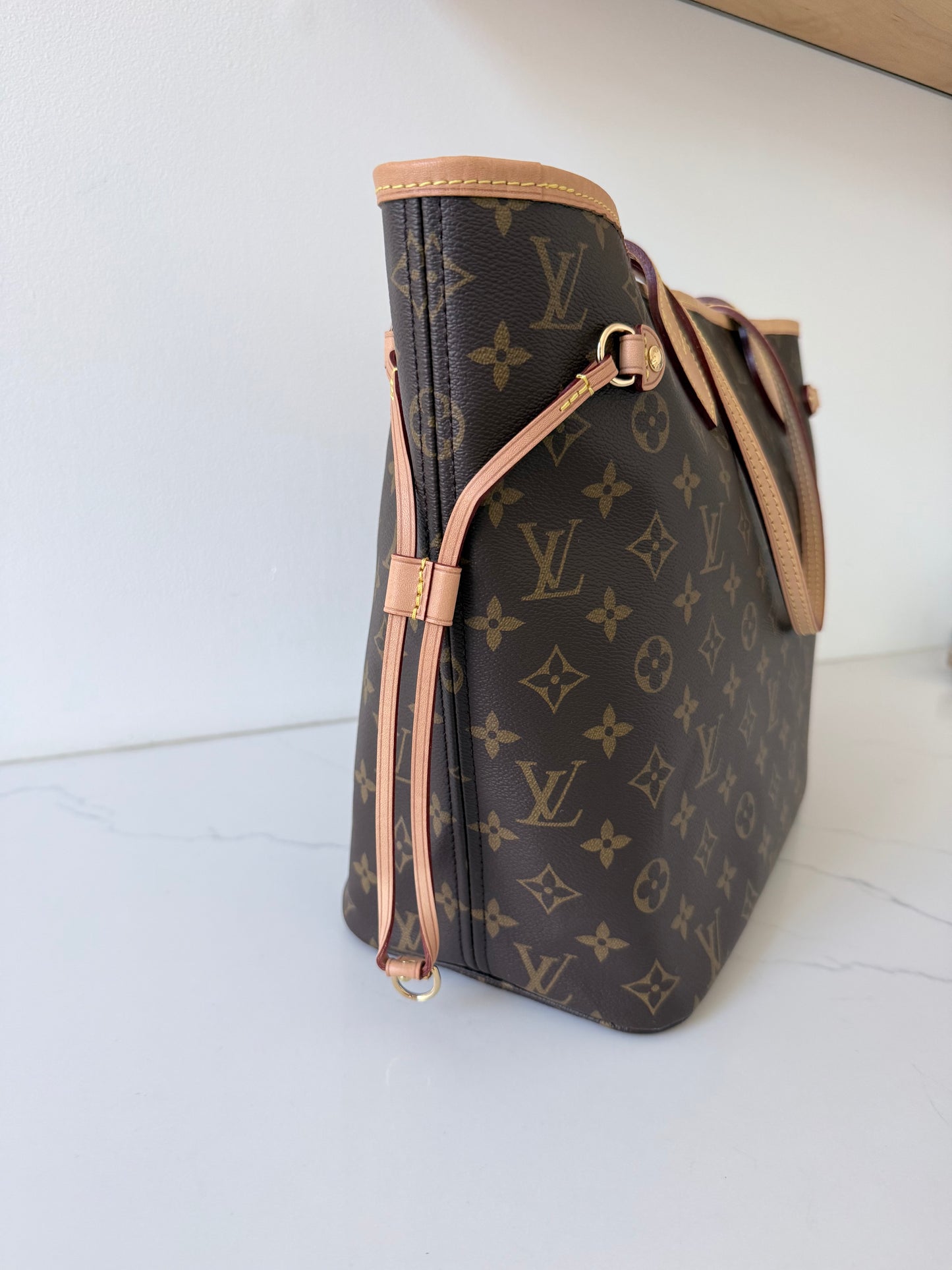 Louis Vuitton Neverfull MM Monogram