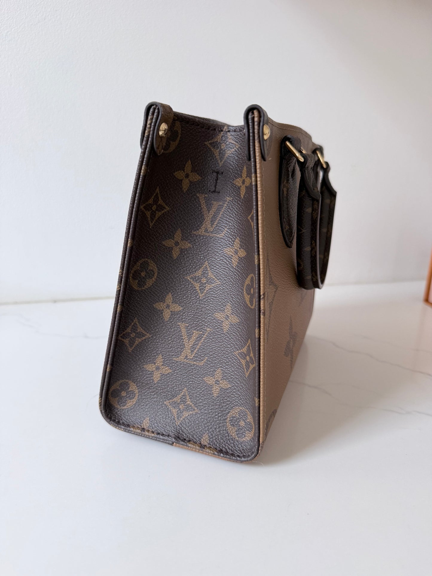 Louis Vuitton On The Go Tote PM