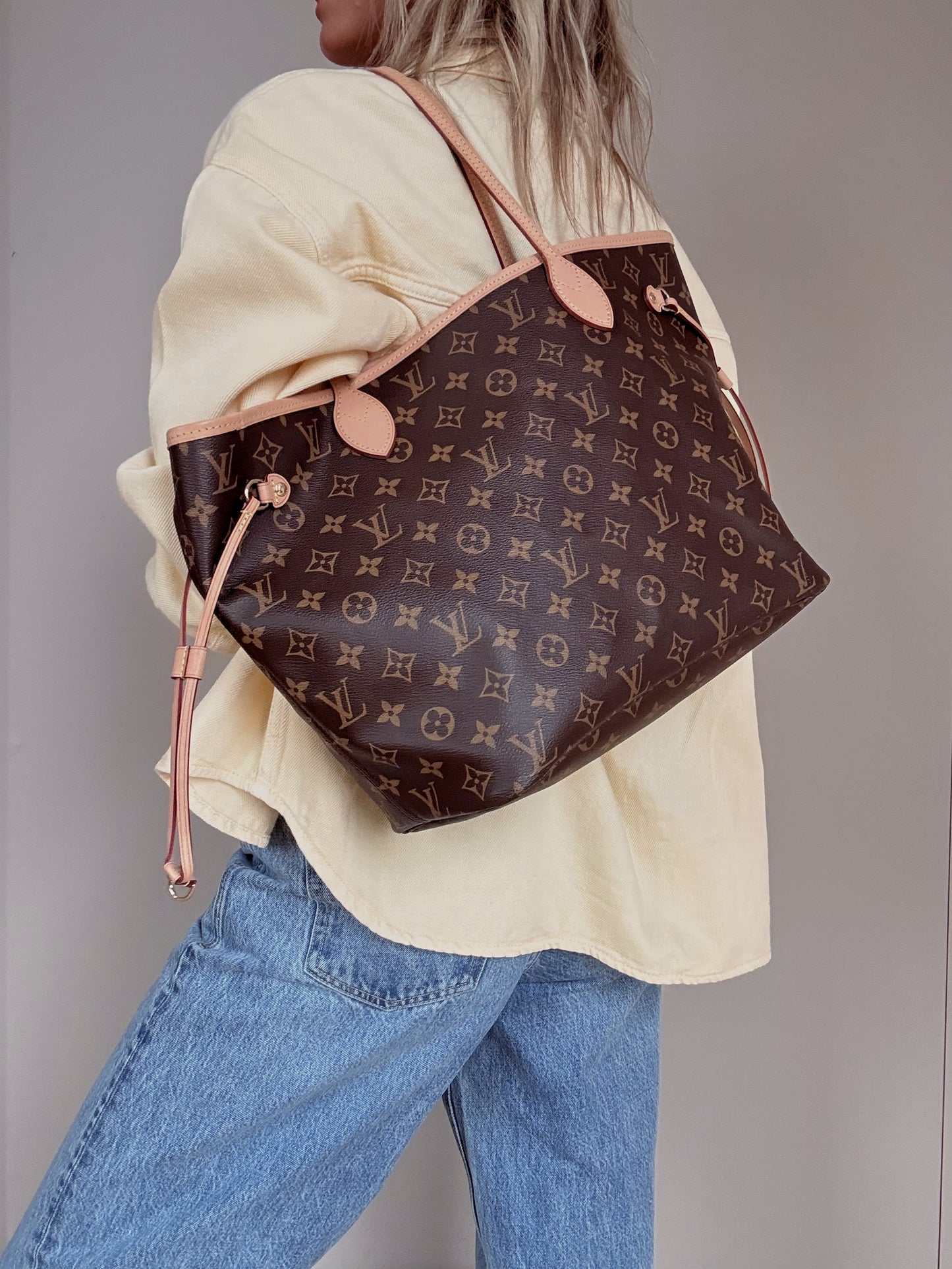 Louis Vuitton Neverfull Monogram MM