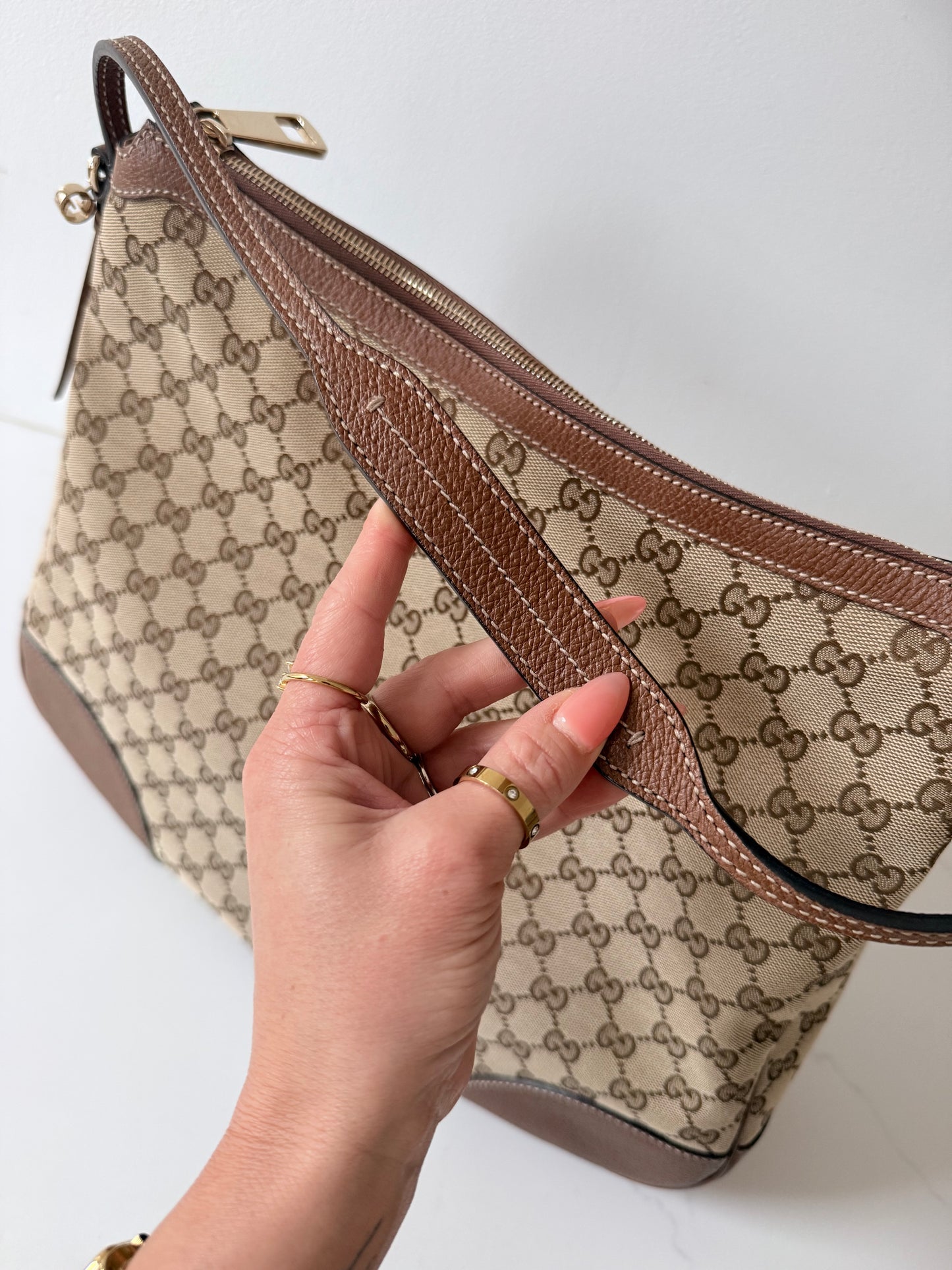 Gucci B Hobo Shoulder Bag