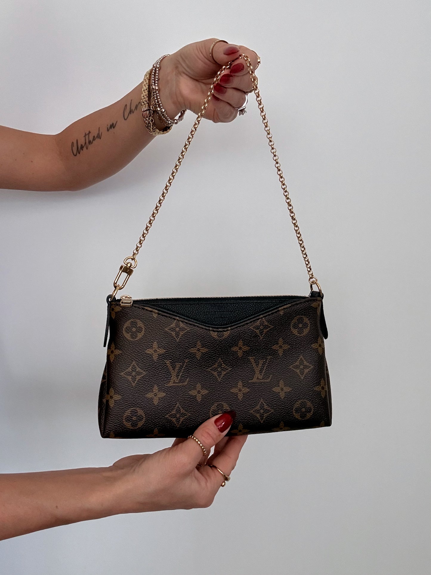 Louis Vuitton Pallas Crossbody Monogram
