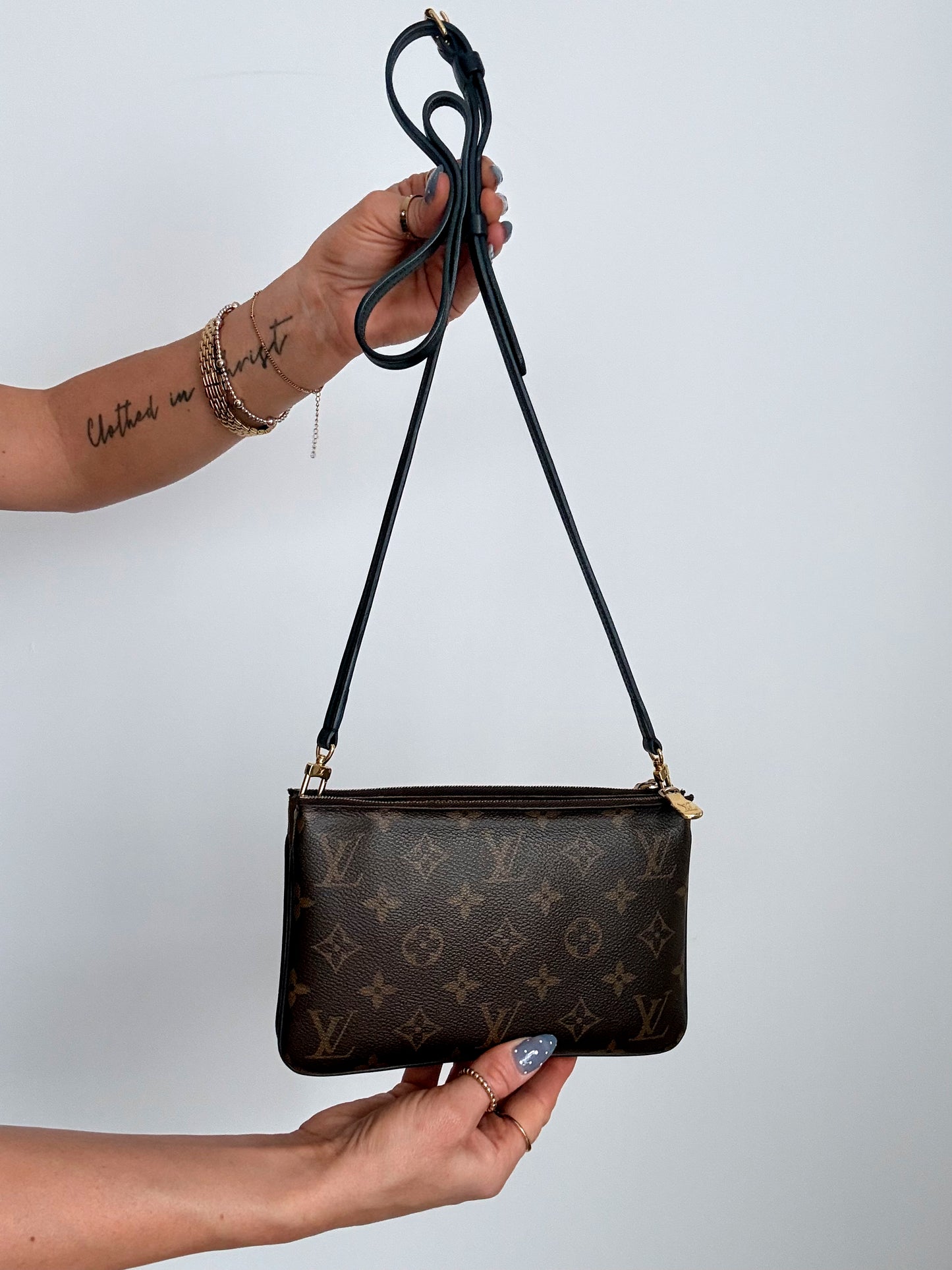 Louis Vuitton Reverse Monogram Giant Double Zip Pochette