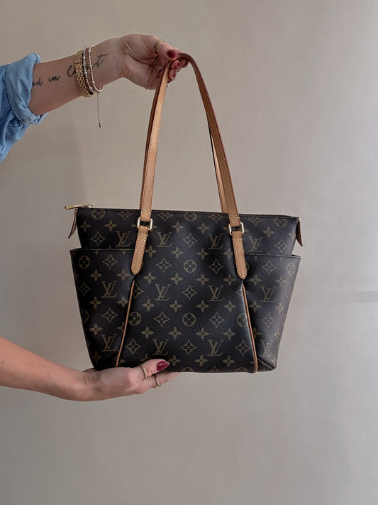 Louis Vuitton Monogram Totally PM