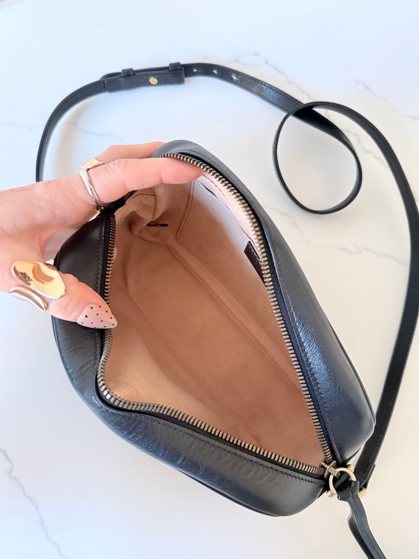 Black Gucci Marmont Camera Bag