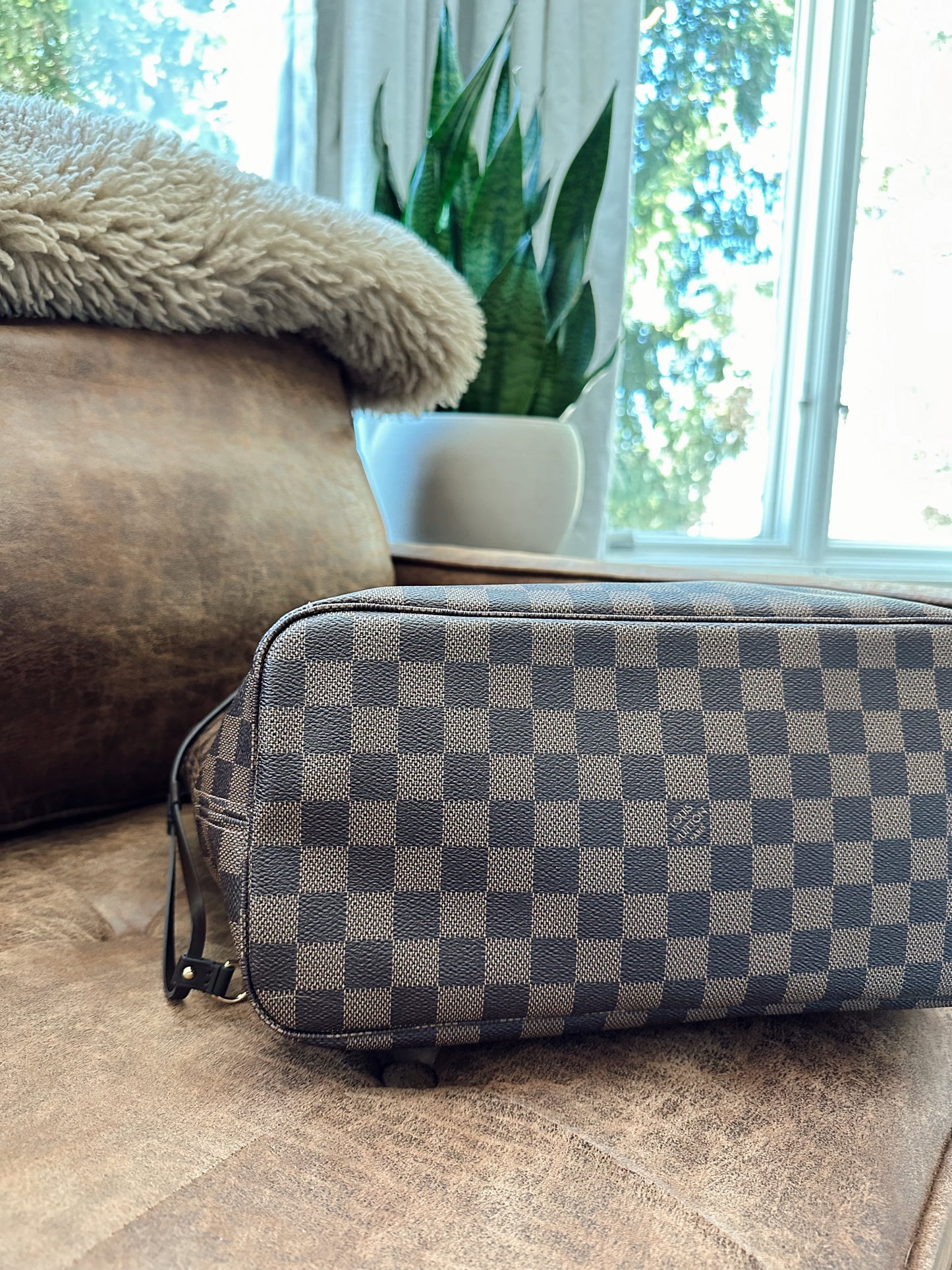 Louis Vuitton Neverfull MM Damier Ebene