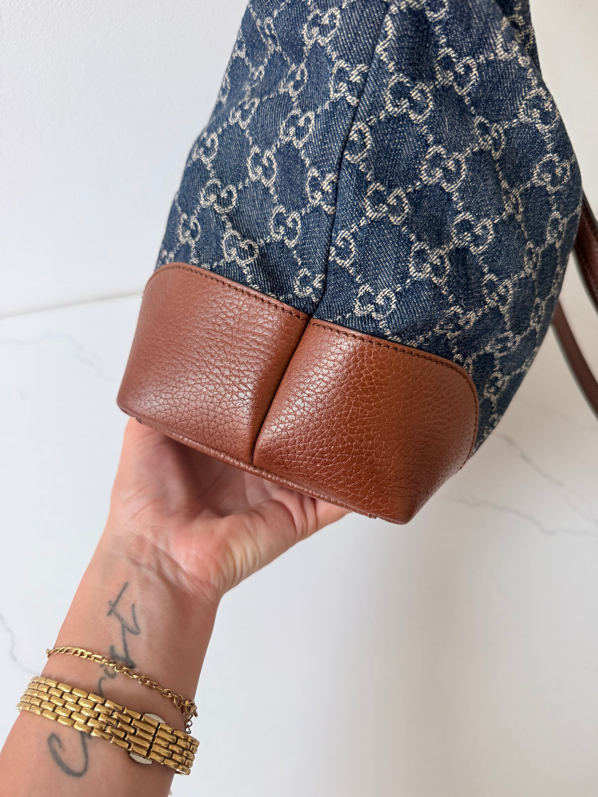 GUCCI New Denim GG Monogram Medium Ophidia Shopping Tote Blue