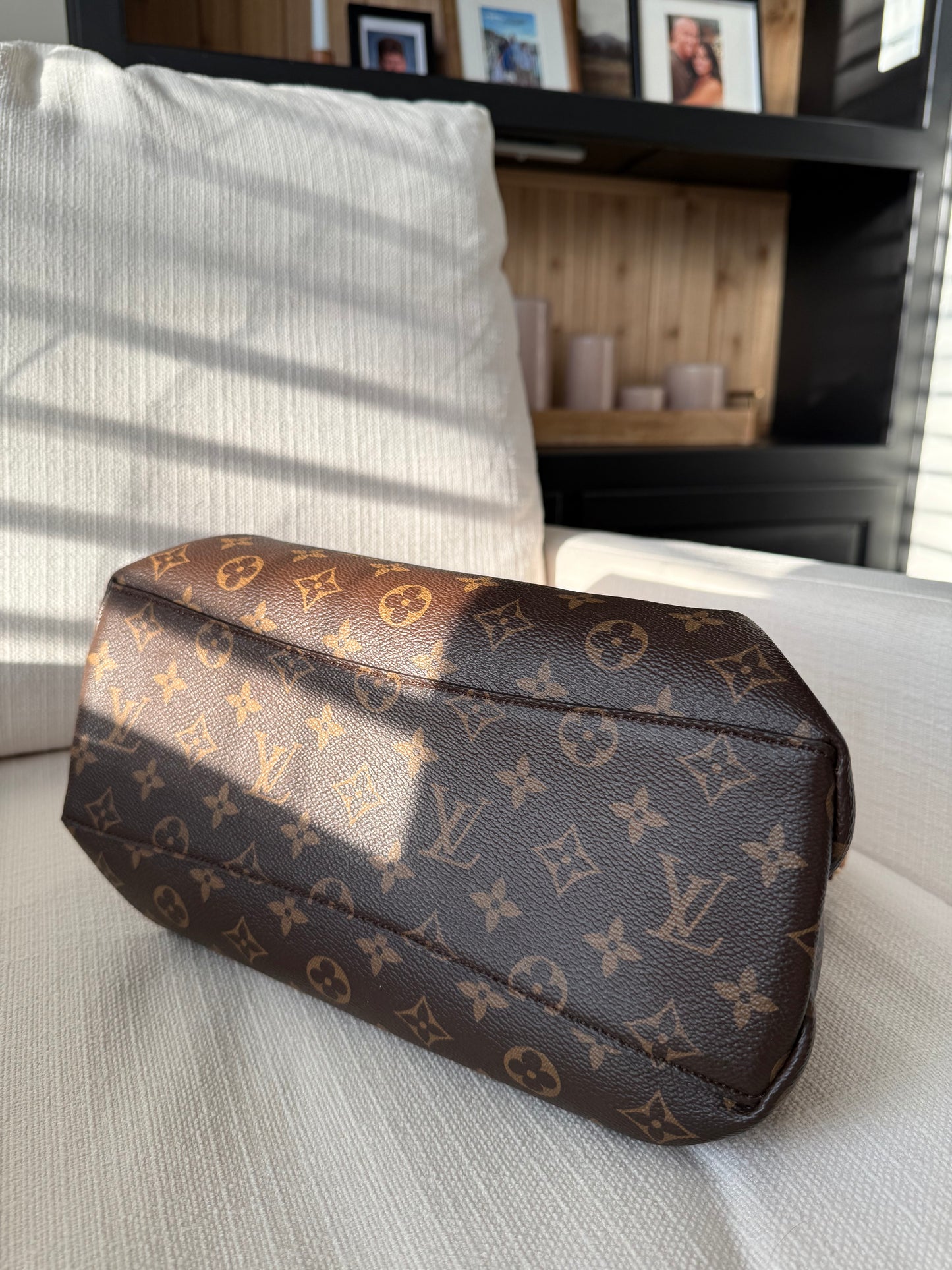 Louis Vuitton Rivoli PM Monogram