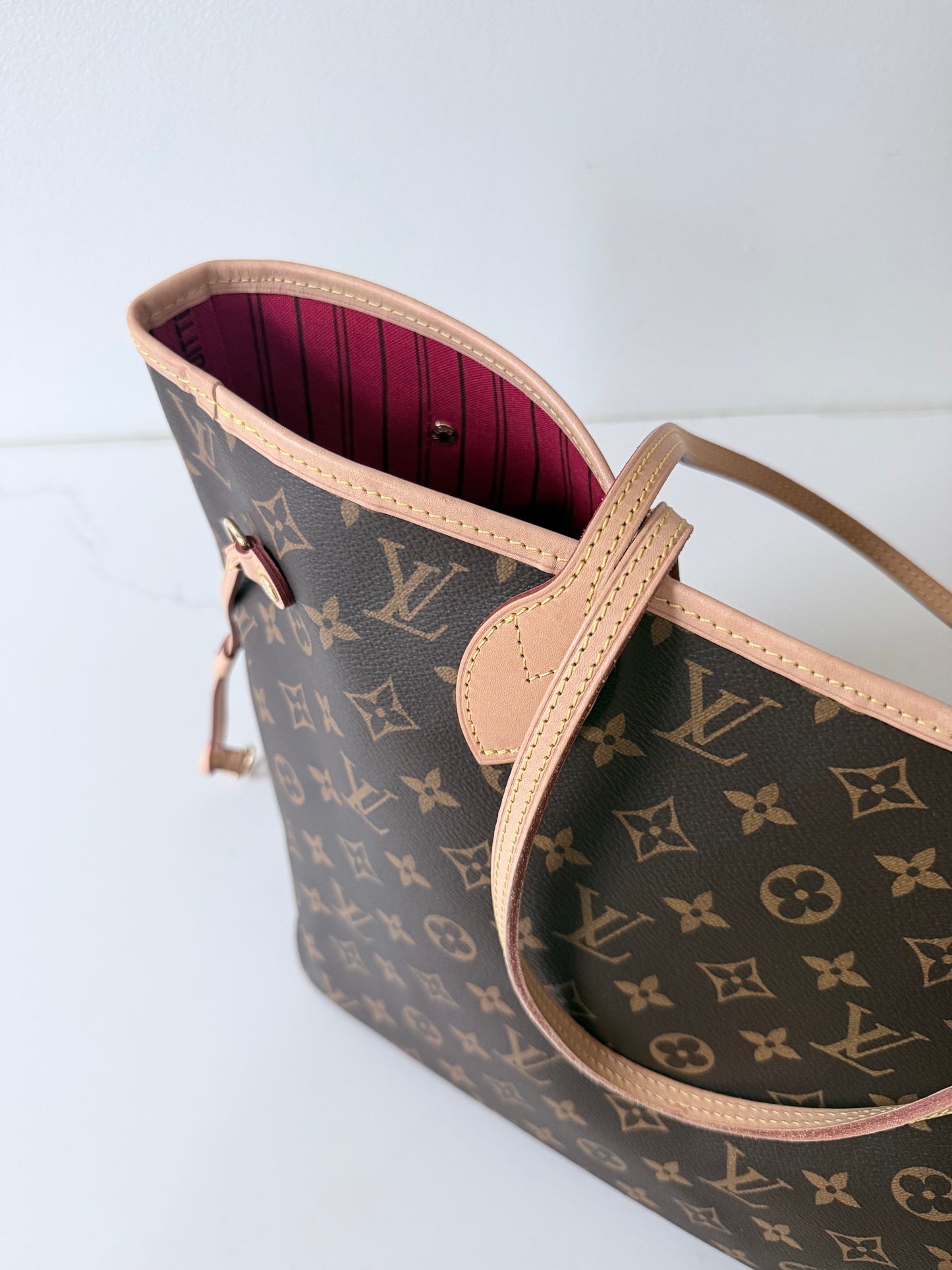 Louis Vuitton Neverfull Monogram MM