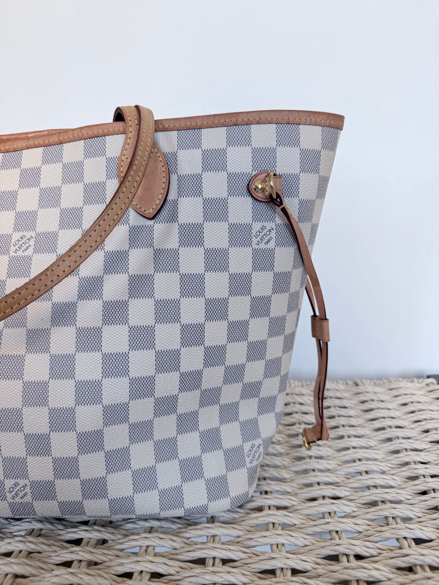 Louis Vuitton Neverfull Damier Azur Rose MM
