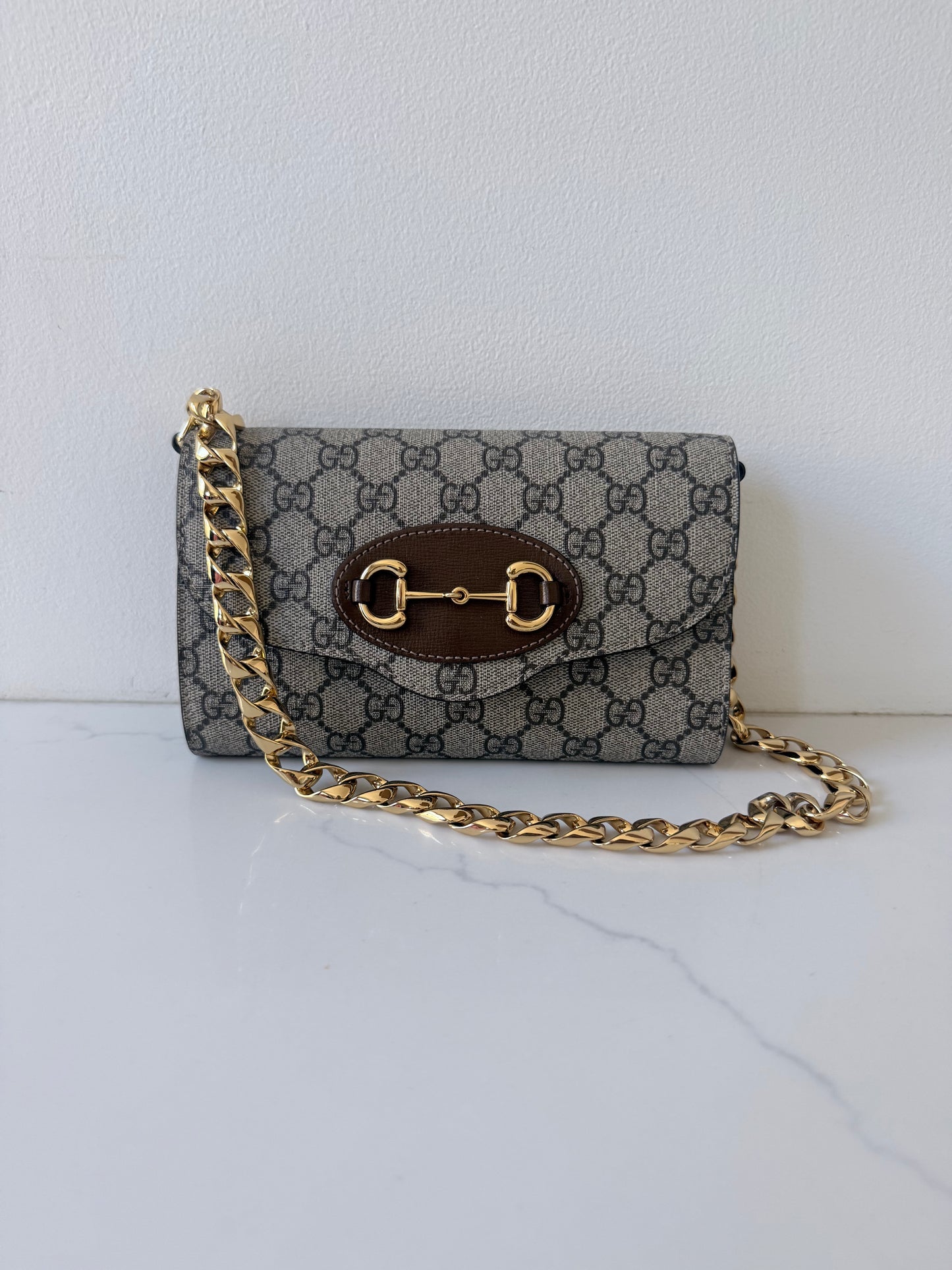 Gucci GG Supreme Monogram Small Horsebit 1955 Crossbody