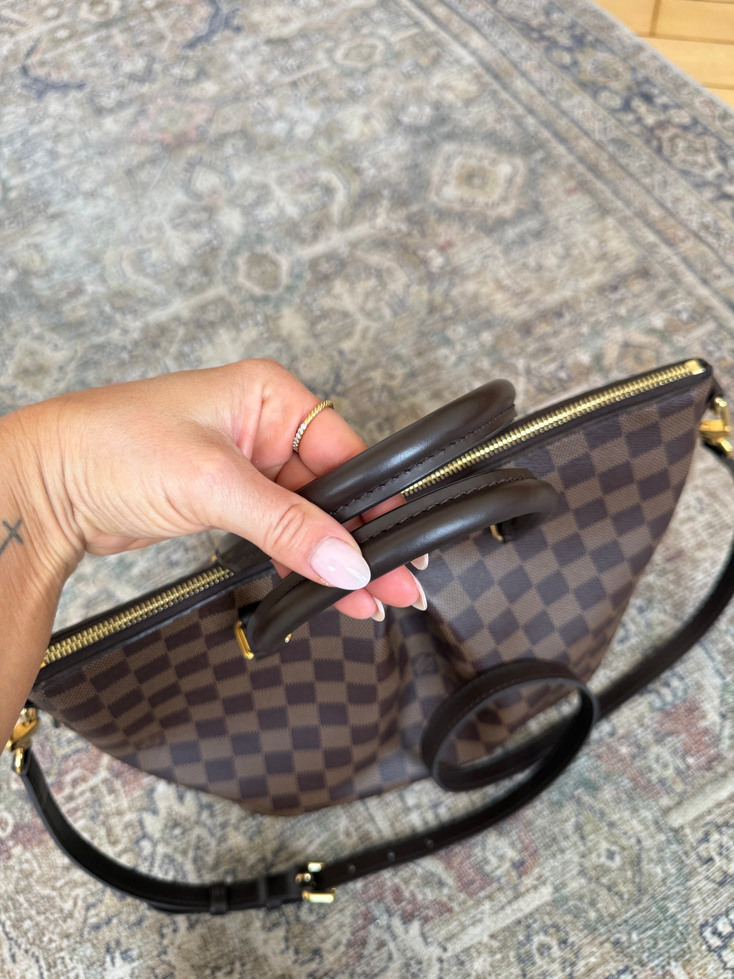 Louis Vuitton Siena MM