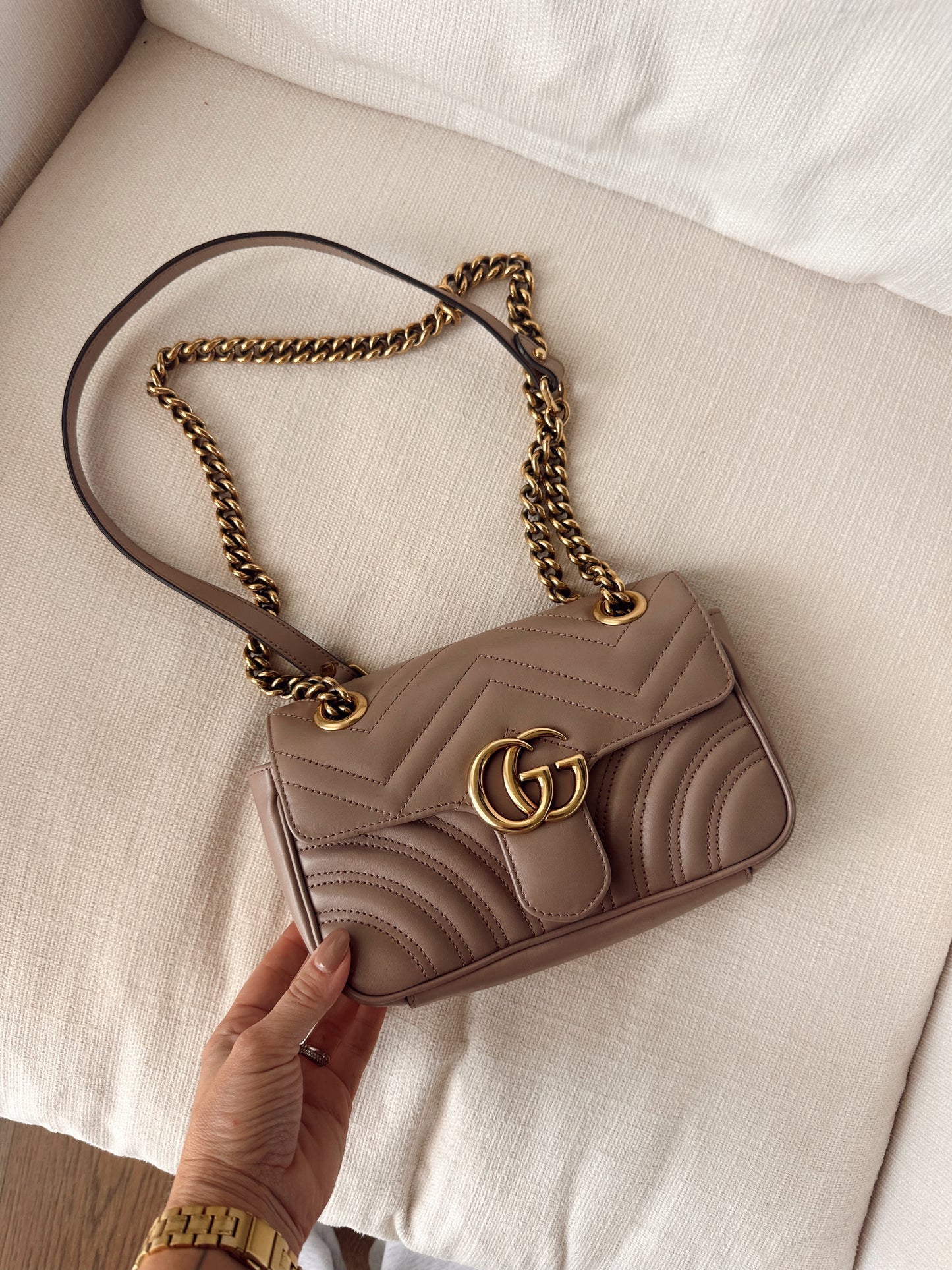 GUCCI Marmont Shoulder Bag