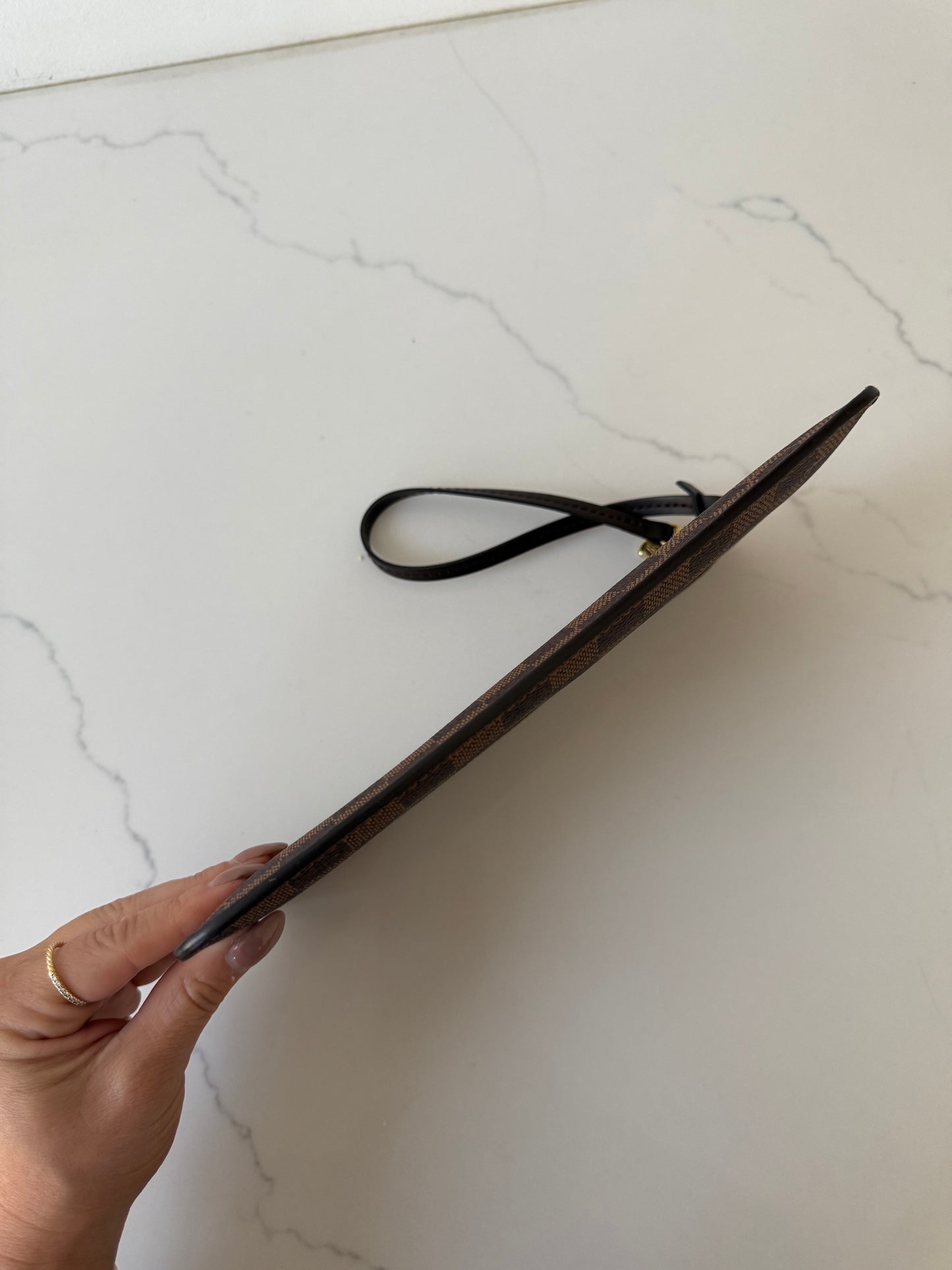 Louis Vuitton Neverfull Damier Ebene Wristlet