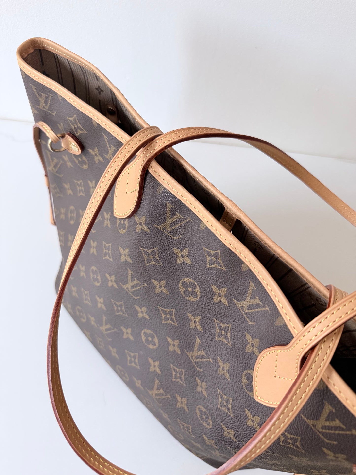Louis Vuitton Neverfull Monogram MM