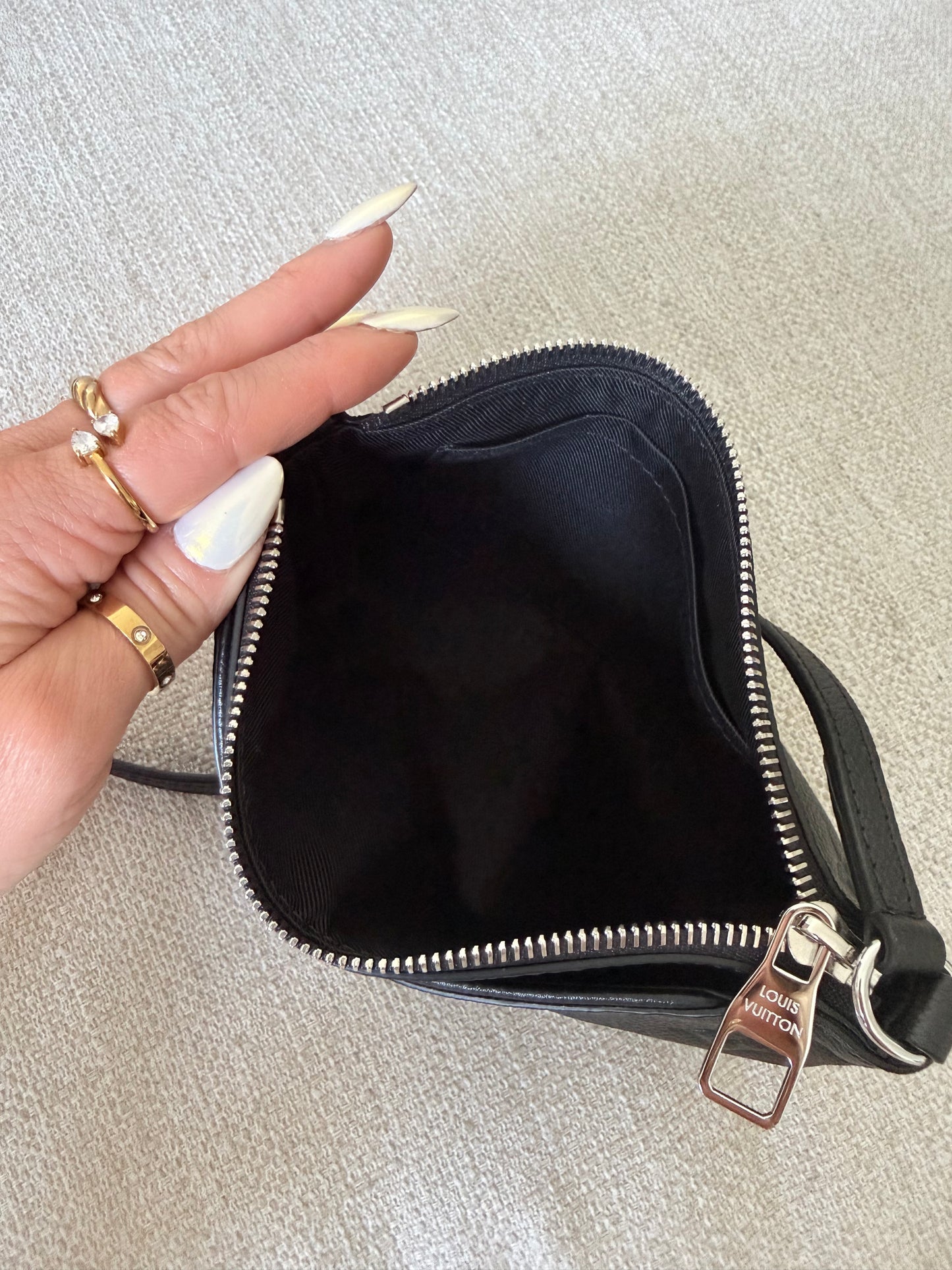 Louis Vuitton Pallas Crossbody Empreinte Monogram