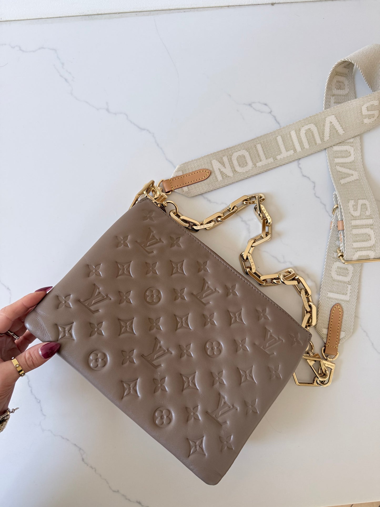 Louis Vuitton Coussin MM Taupe
