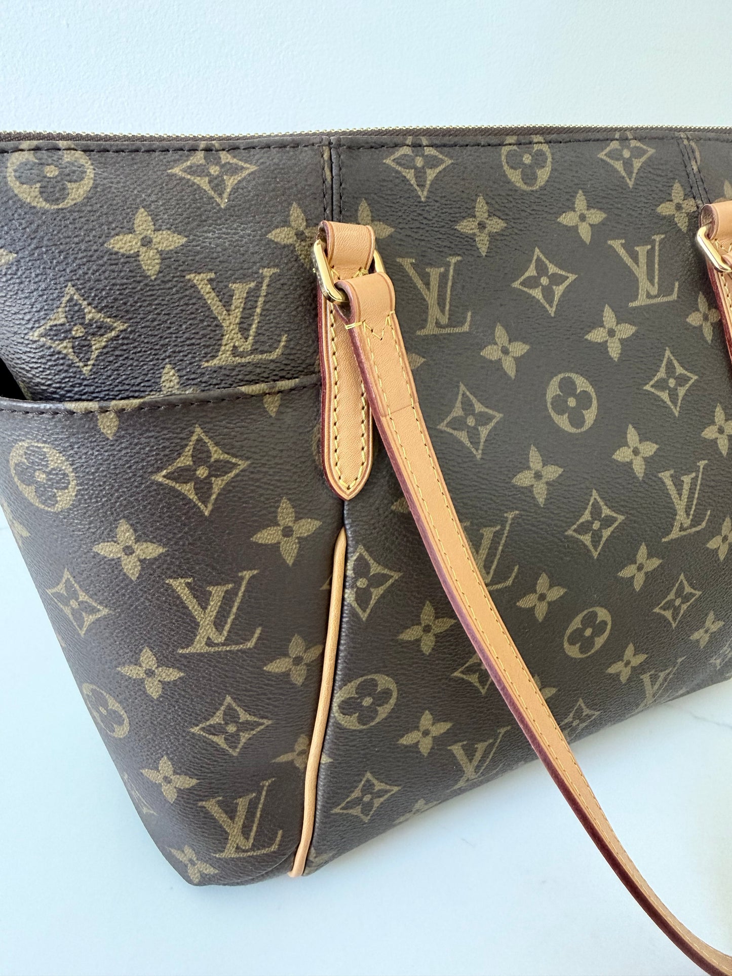 Louis Vuitton Monogram Totally PM
