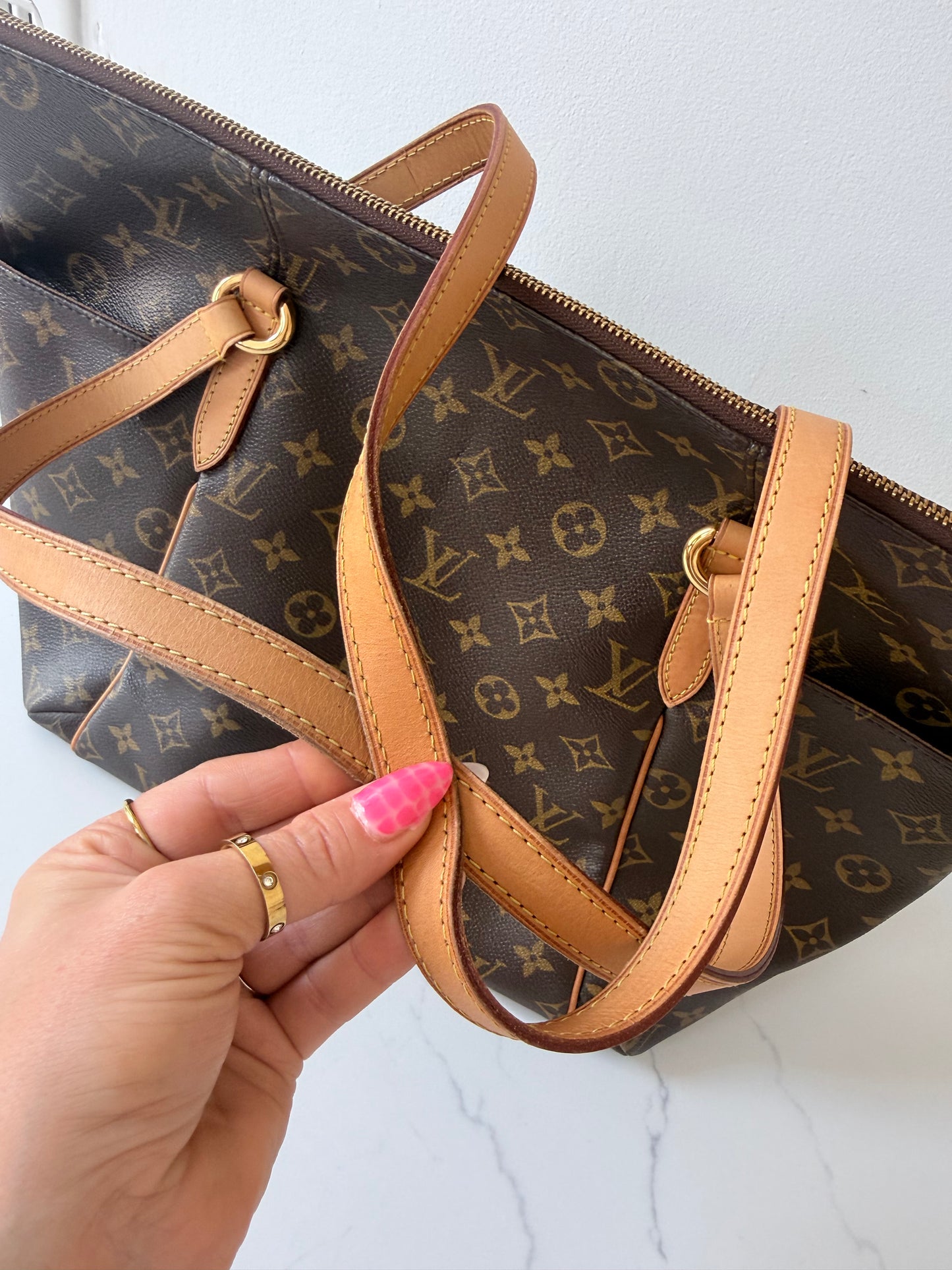 Louis Vuitton Monogram Totally MM