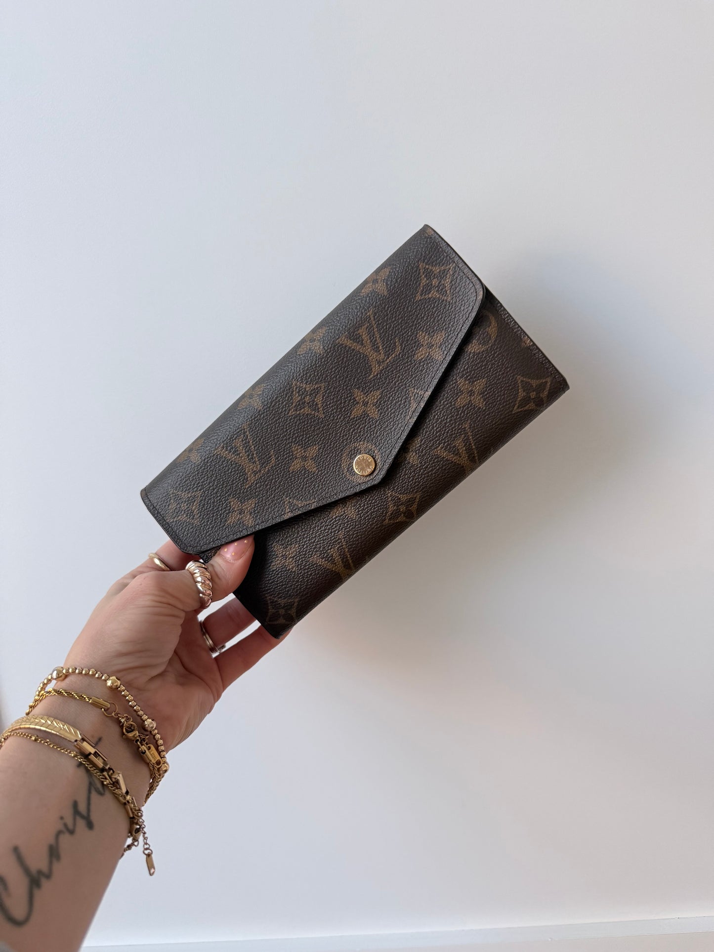 Louis Vuitton Monogram Sarah Wallet