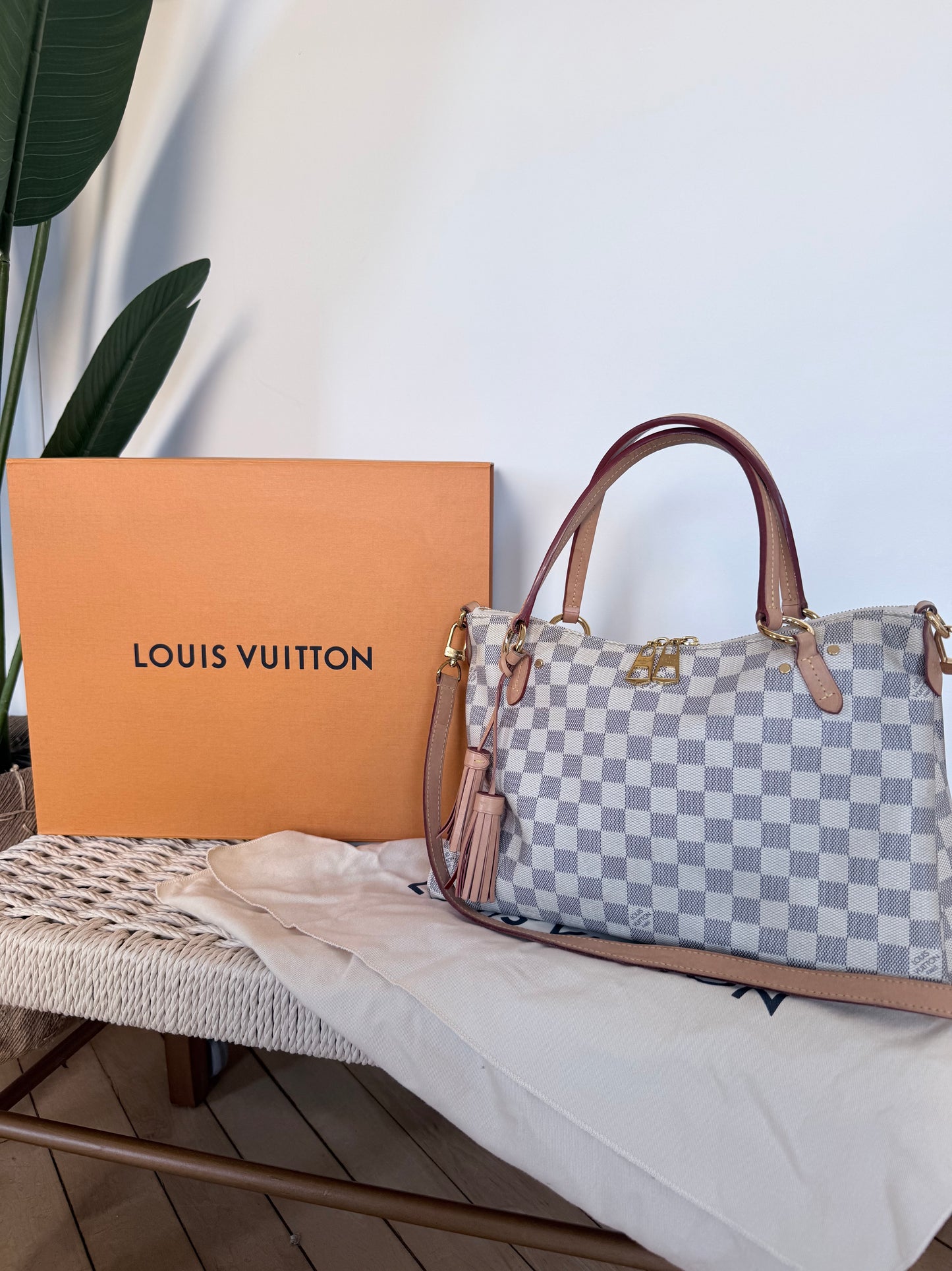 Louis Vuitton Lymington Damier Azur Rose