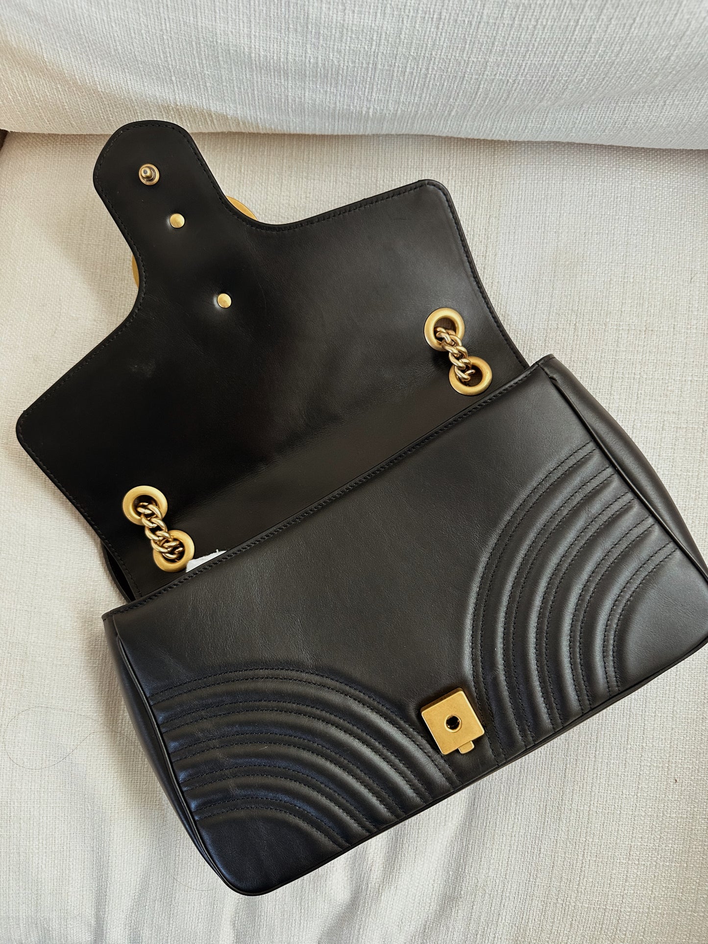 Gucci Black Marmont Flap