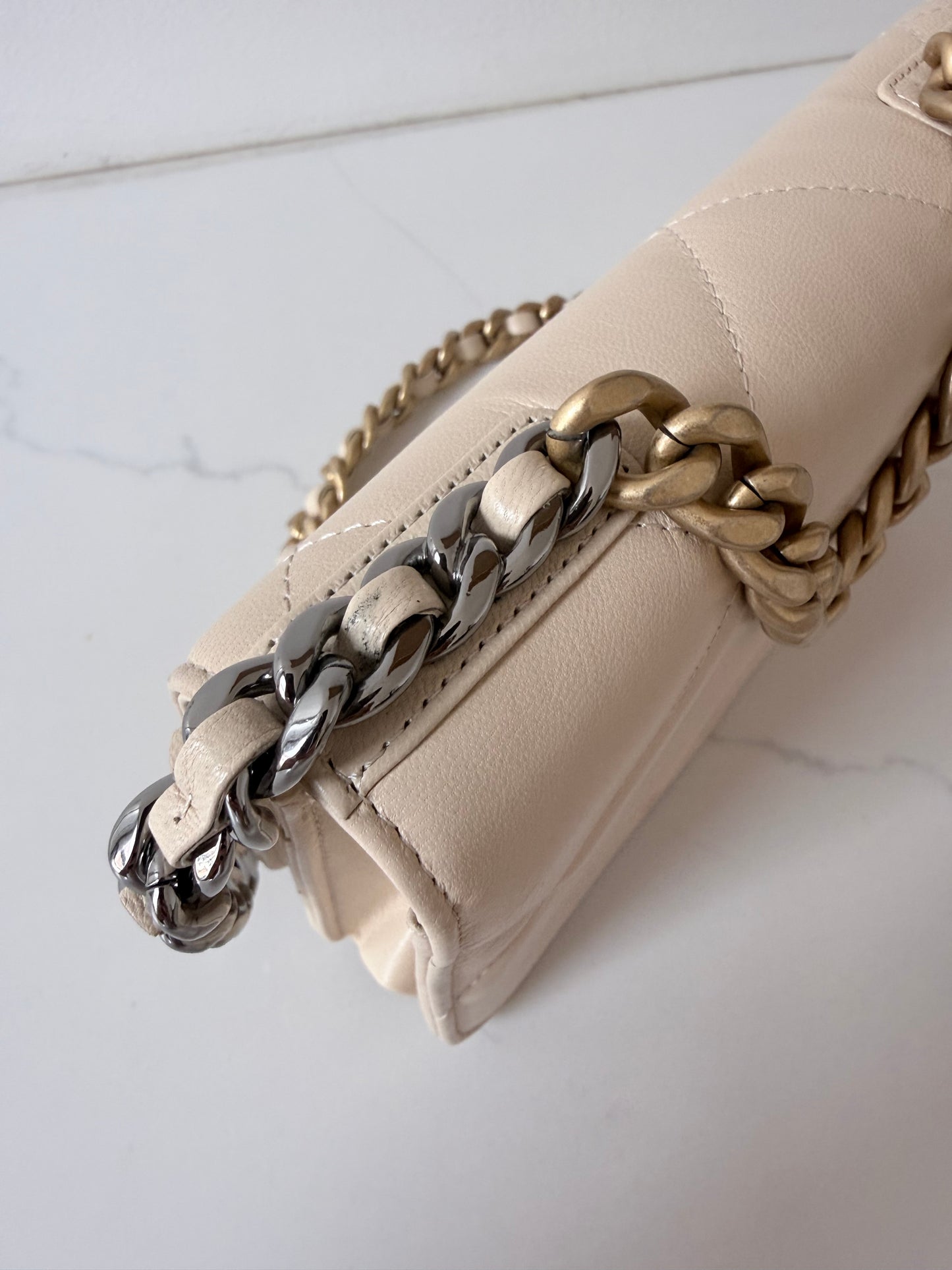 Quilted Chanel 19 Wallet On Chain Light Beige