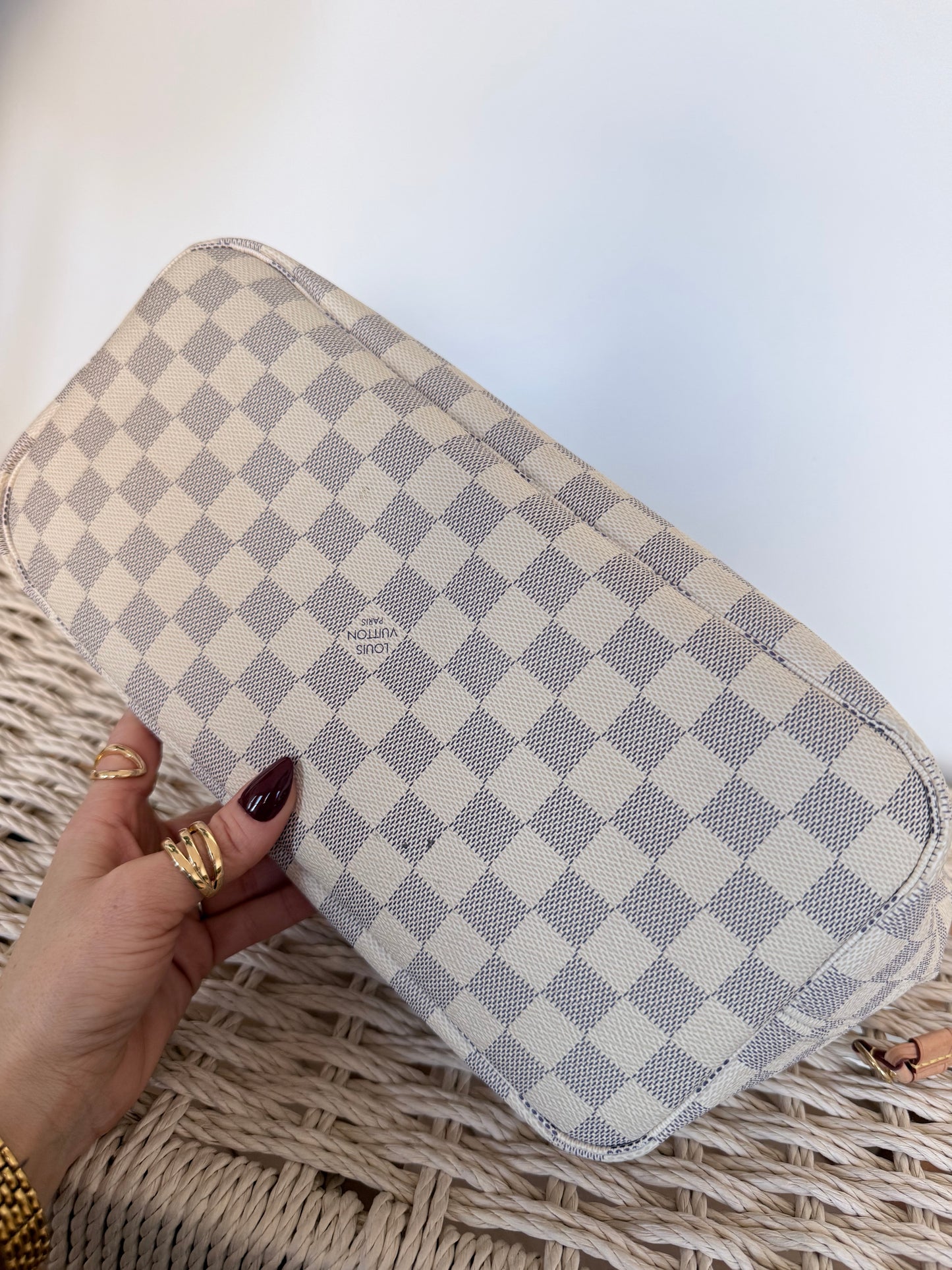 Louis Vuitton Neverfull Damier Azur Rose MM