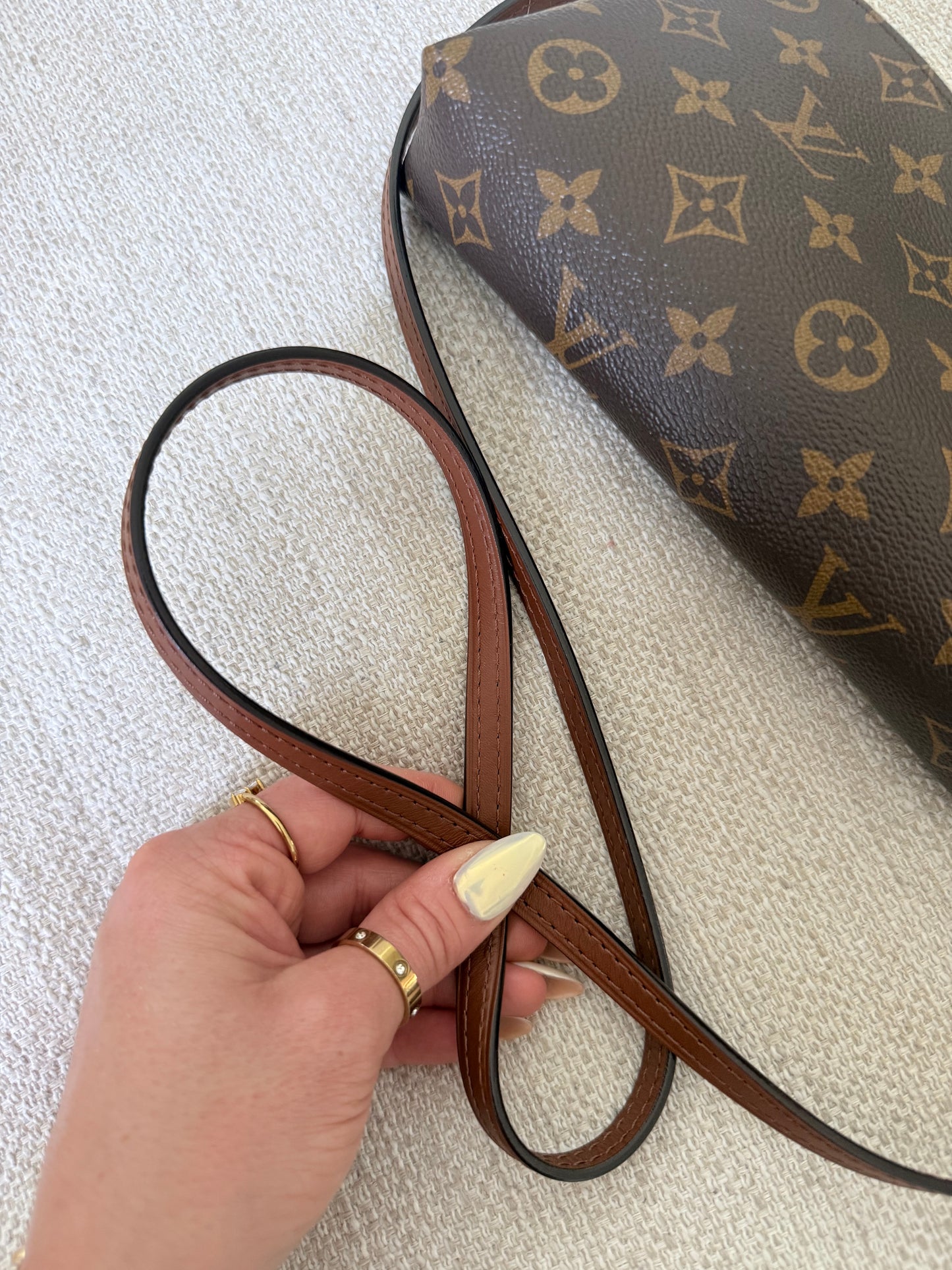 Louis Vuitton Pallas Crossbody Monogram