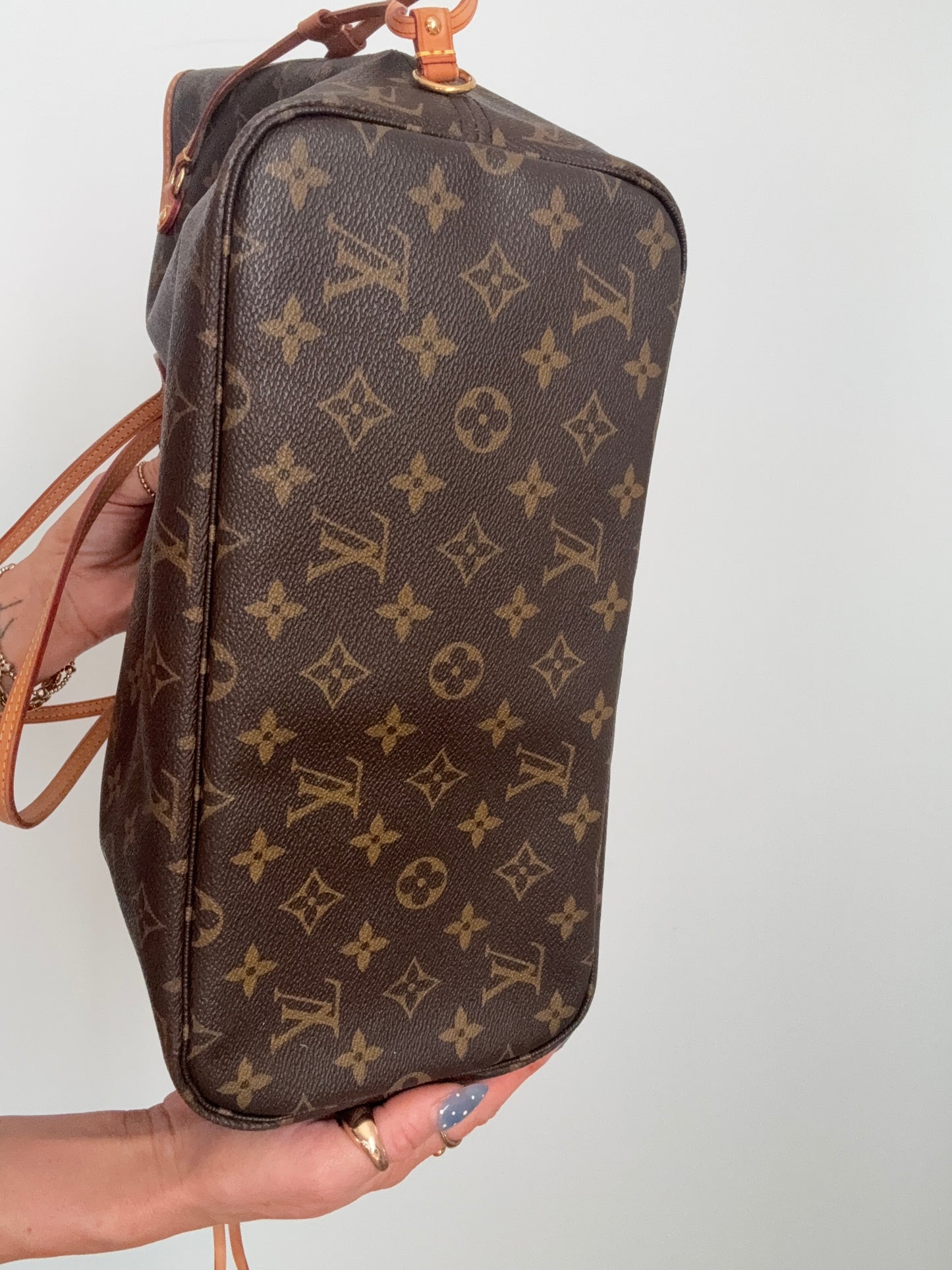 Louis Vuitton Neverfull MM Monogram