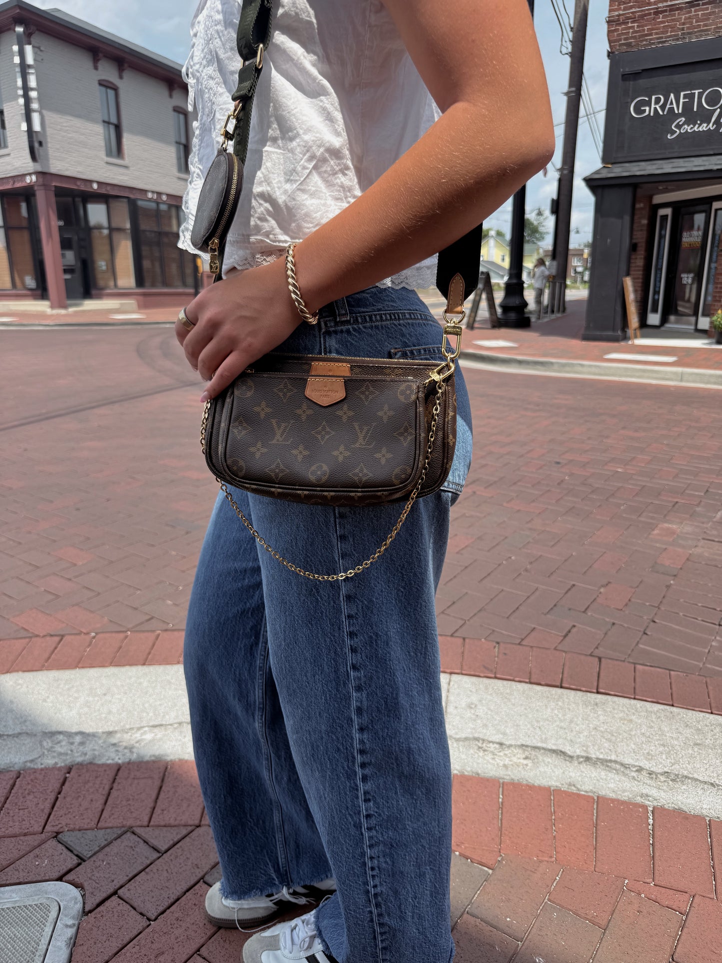 Louis Vuitton Multi Pochette Accessoires Kaki