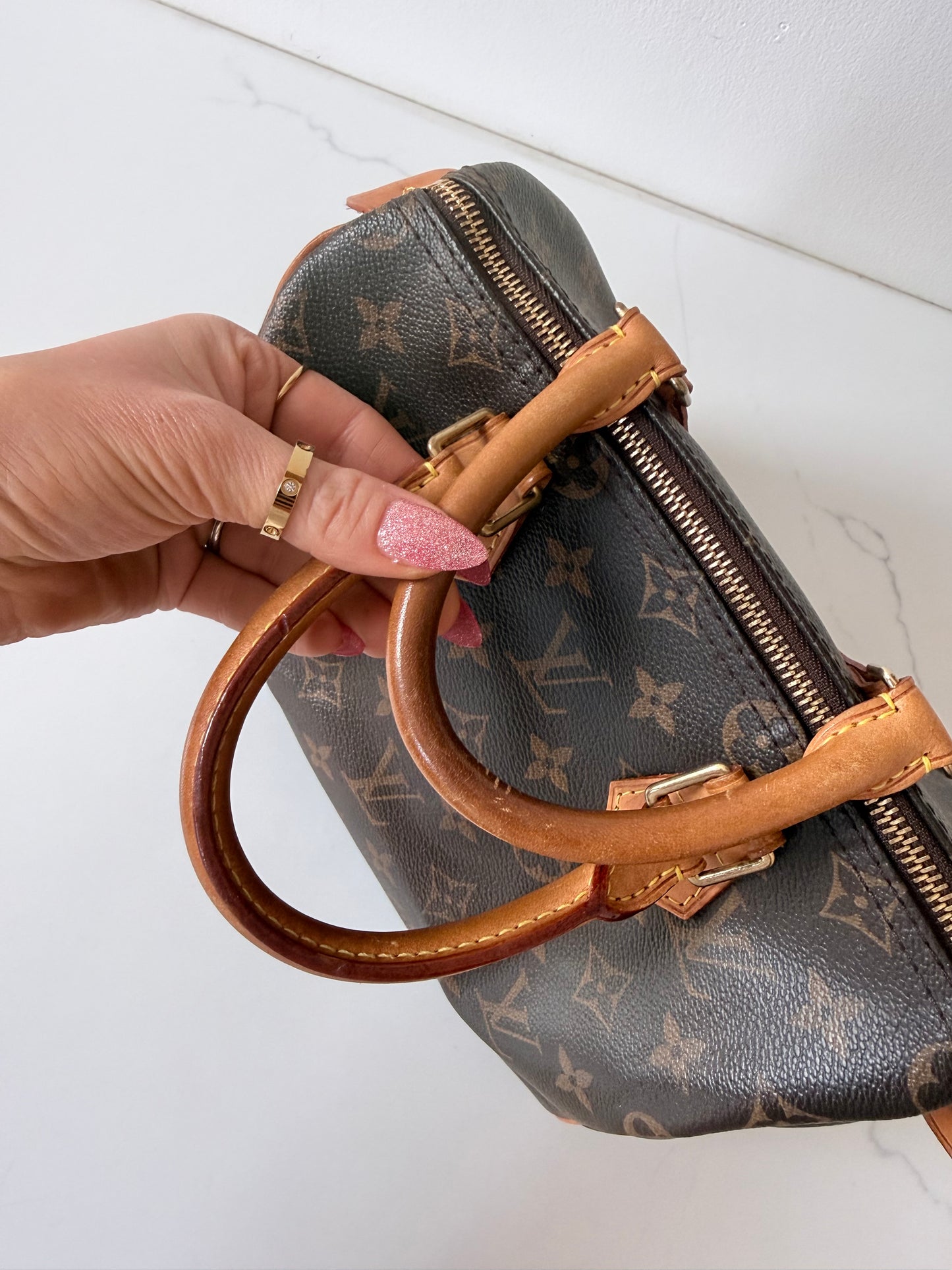 Louis Vuitton Monogram Speedy 25
