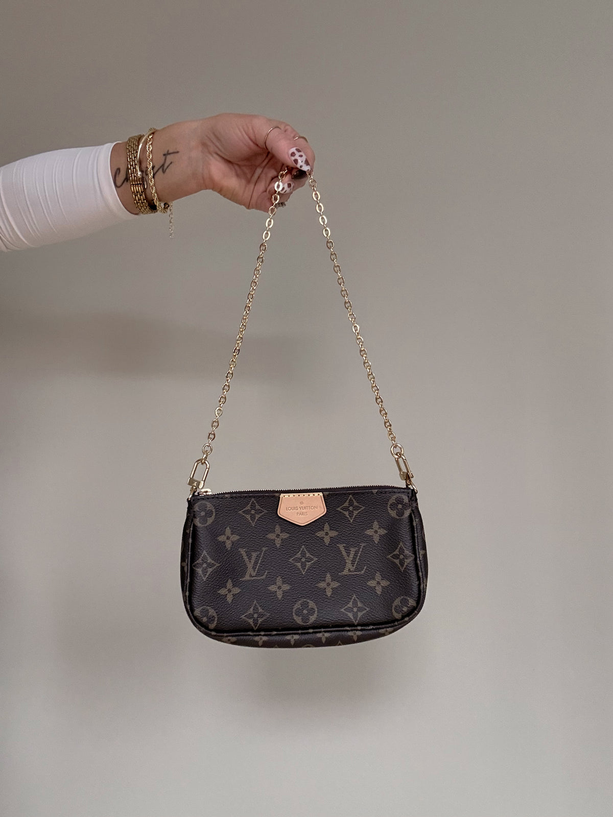 Louis Vuitton Multi Pochette Accessoires Kaki