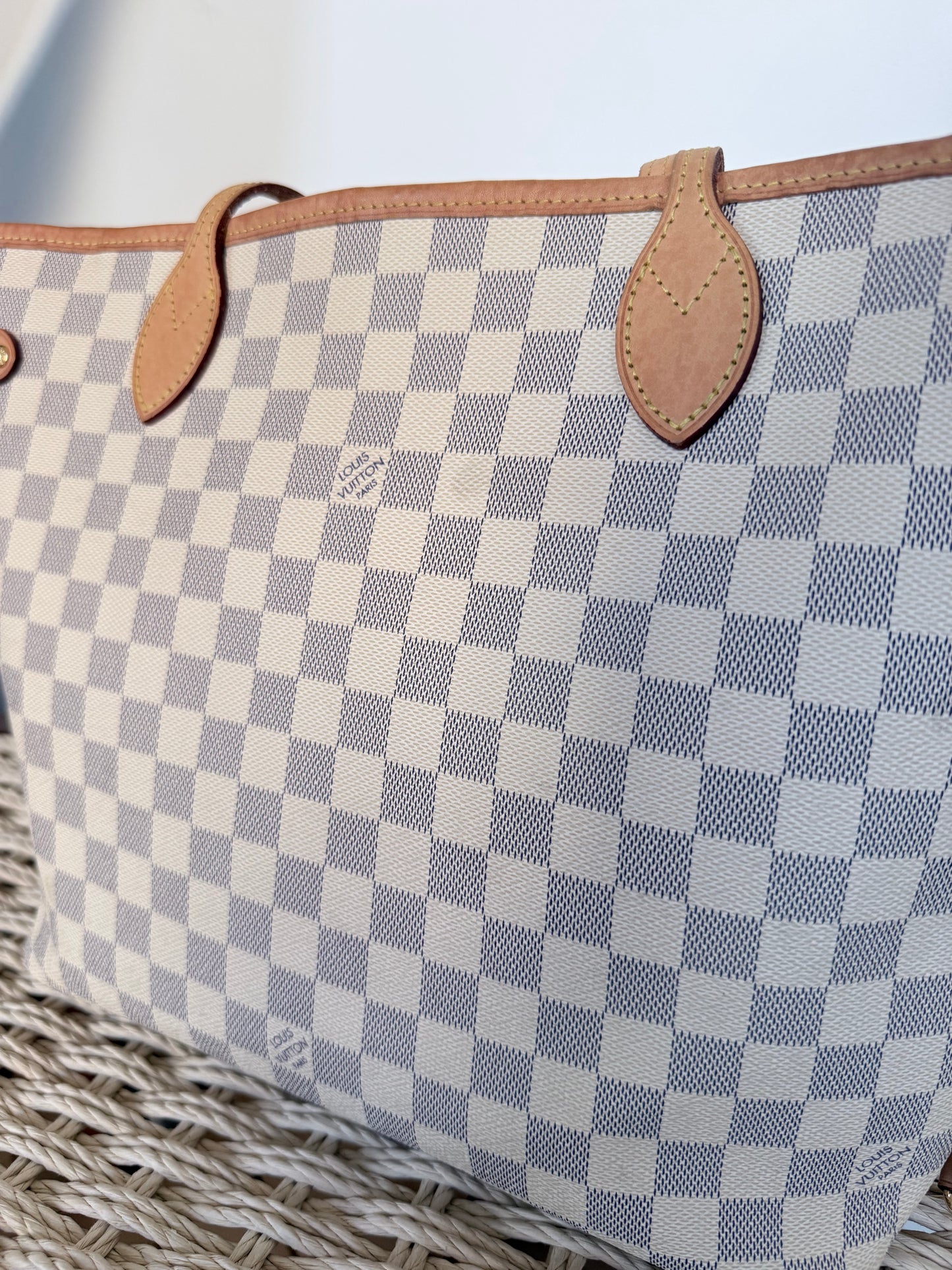 Louis Vuitton Neverfull Damier Azur Rose MM