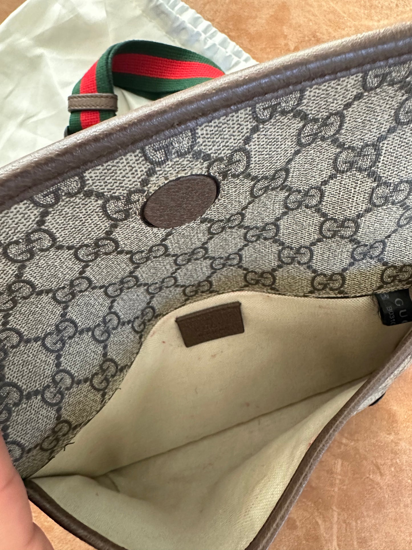 Gucci GG Supreme Neo Belt Bag