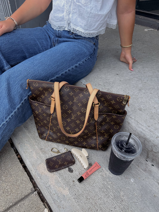 Louis Vuitton Monogram Totally MM