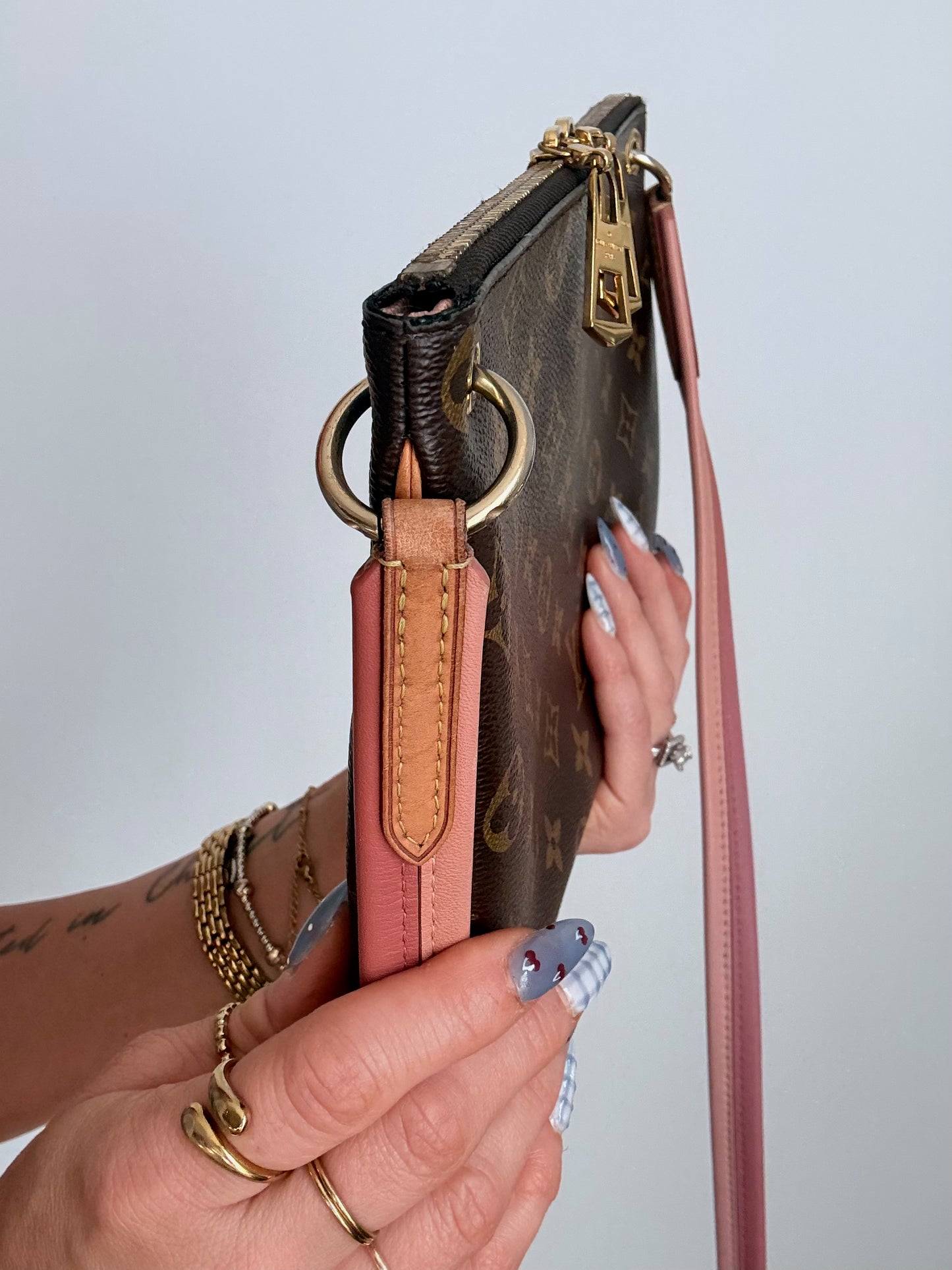 Louis Vuitton Monogram Lorette Vieux Rose
